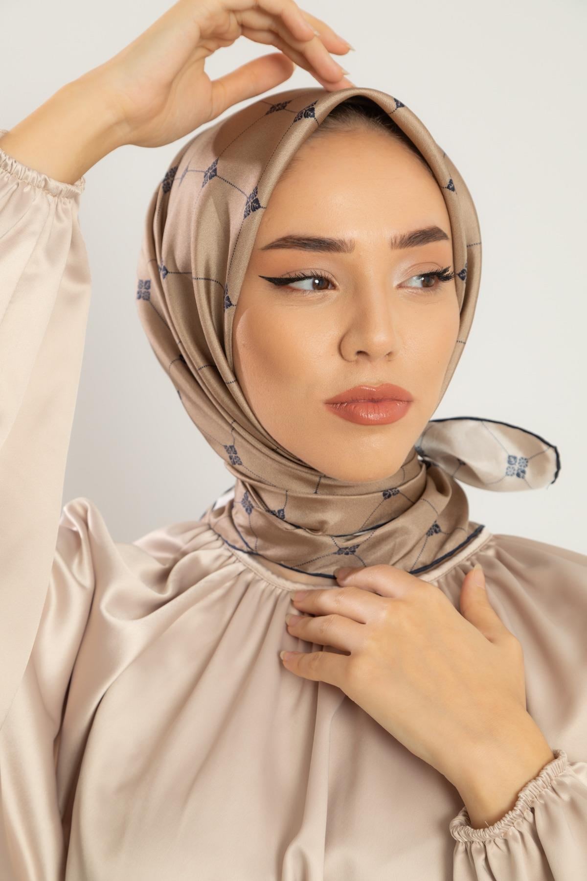 Silk Home Sura (Saten) İpek Eşarp 11392-S17