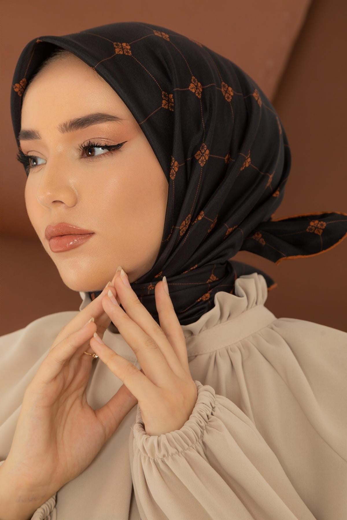 Silk Home Sura (Saten) İpek Eşarp 11392-S24