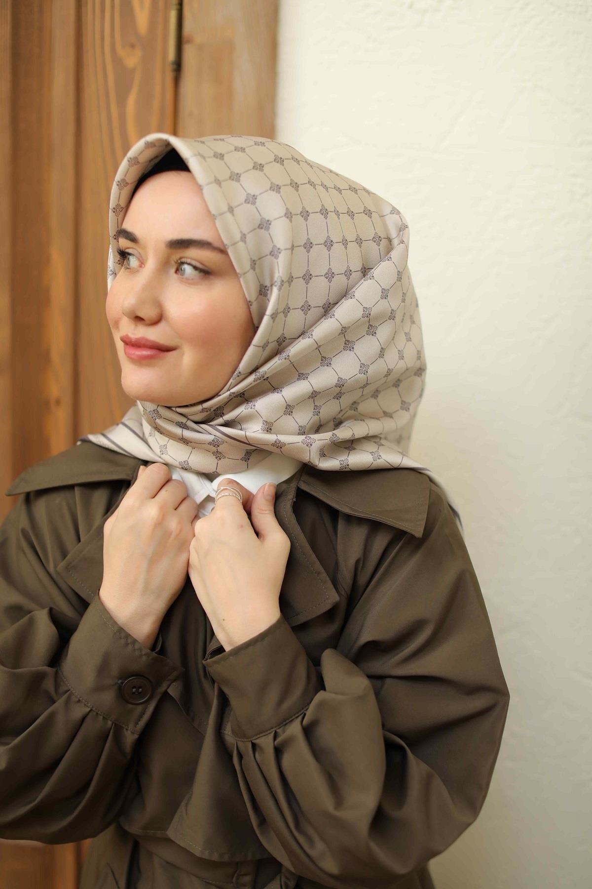 Silk Home Sura (Saten) İpek Eşarp 11393-S09