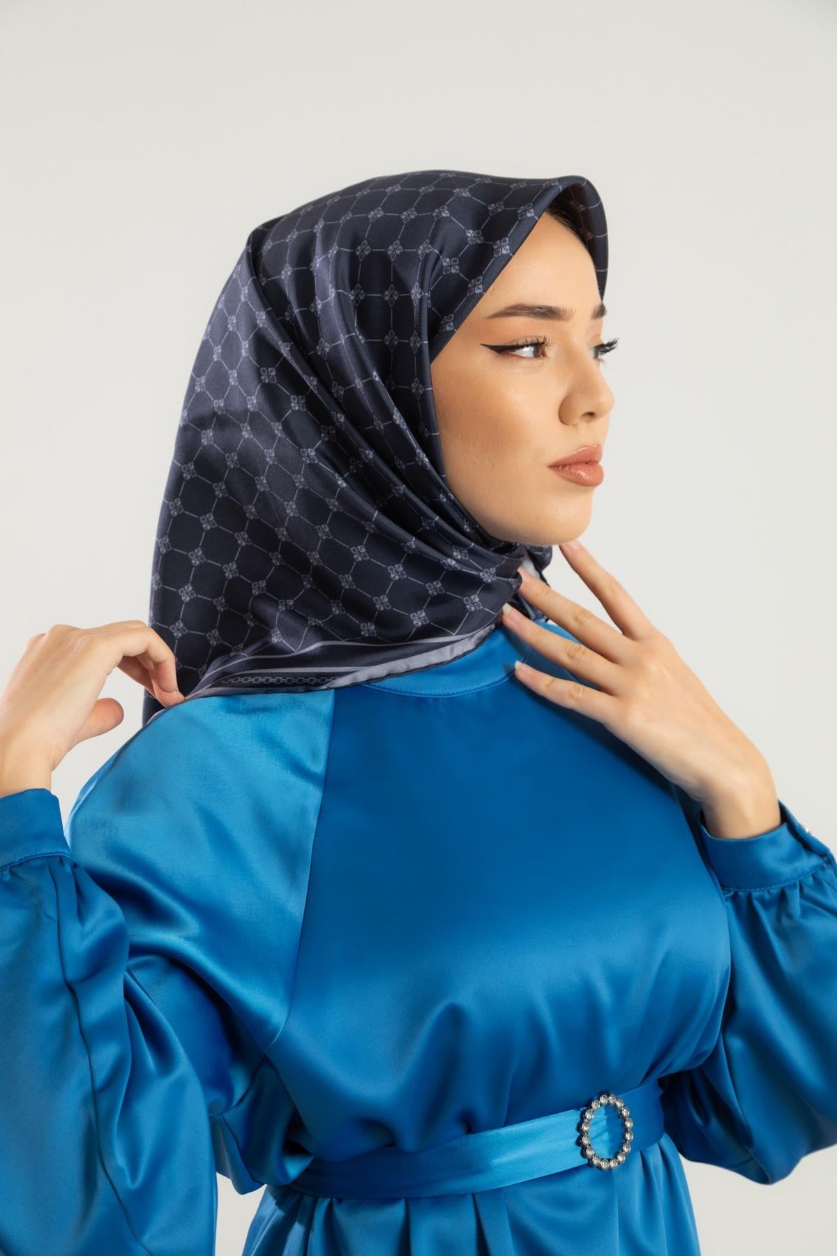 Silk Home Sura (Saten) İpek Eşarp 11393-S07
