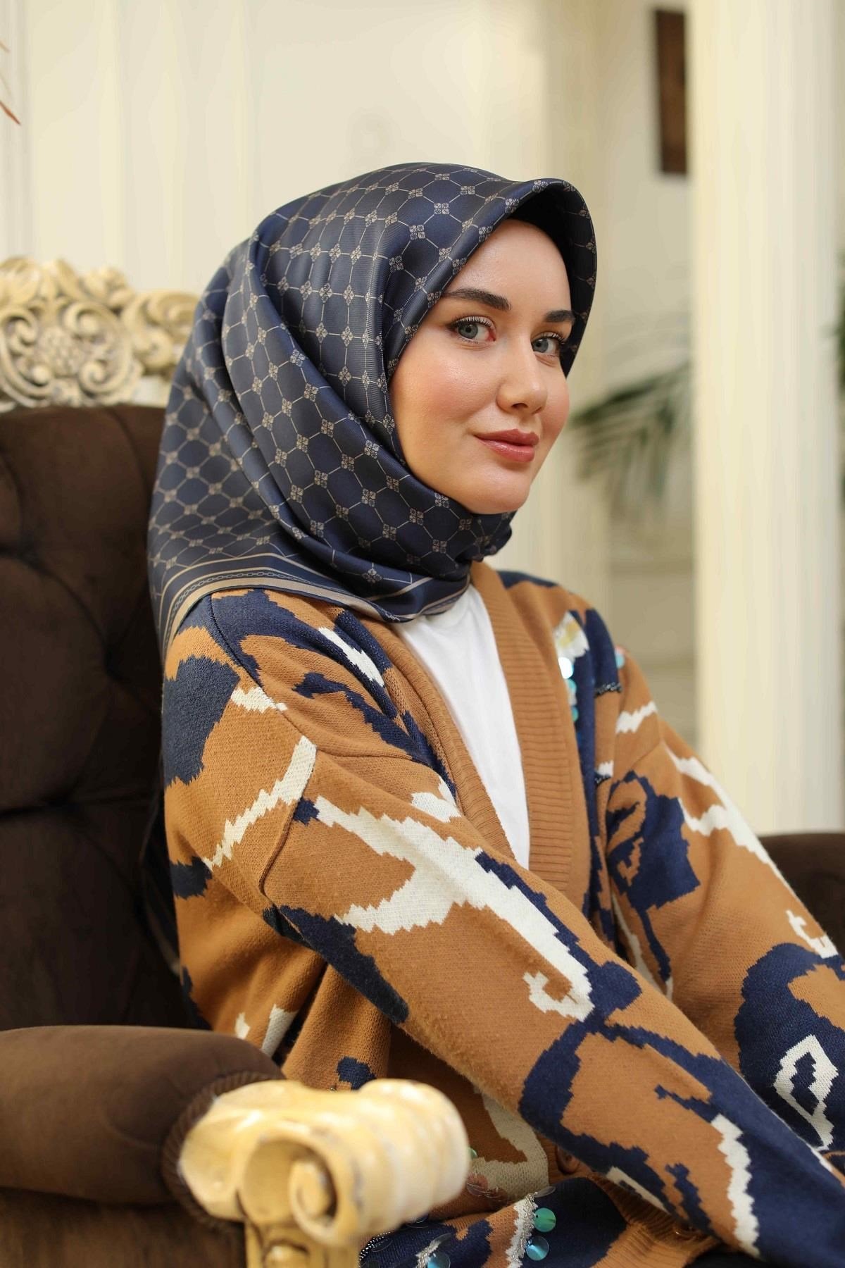 Silk Home Sura (Saten) İpek Eşarp 11393-S10