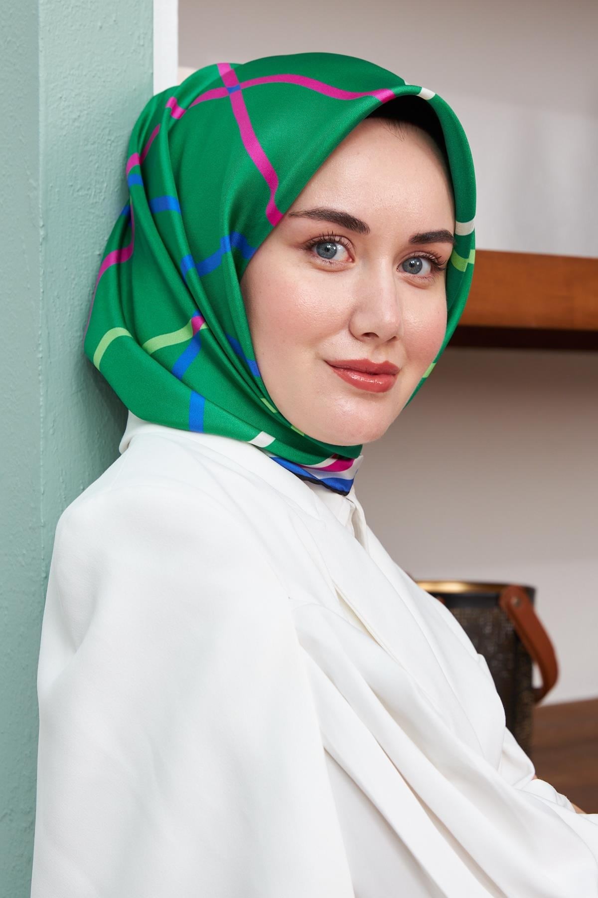 Silk Home Sura (Saten) İpek Eşarp 11394-S10