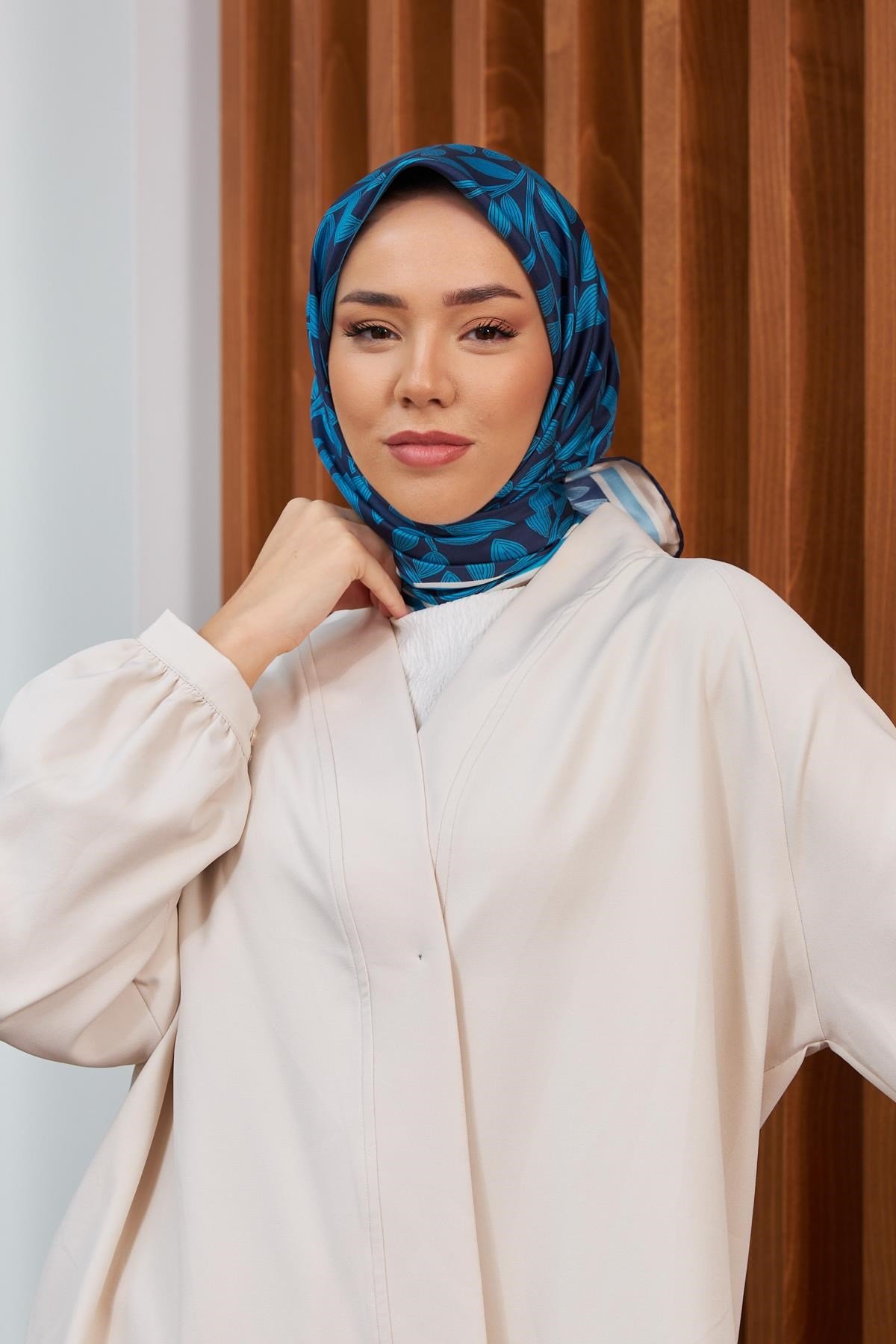 Silk Home Sura (Saten) İpek Eşarp 11397-S05