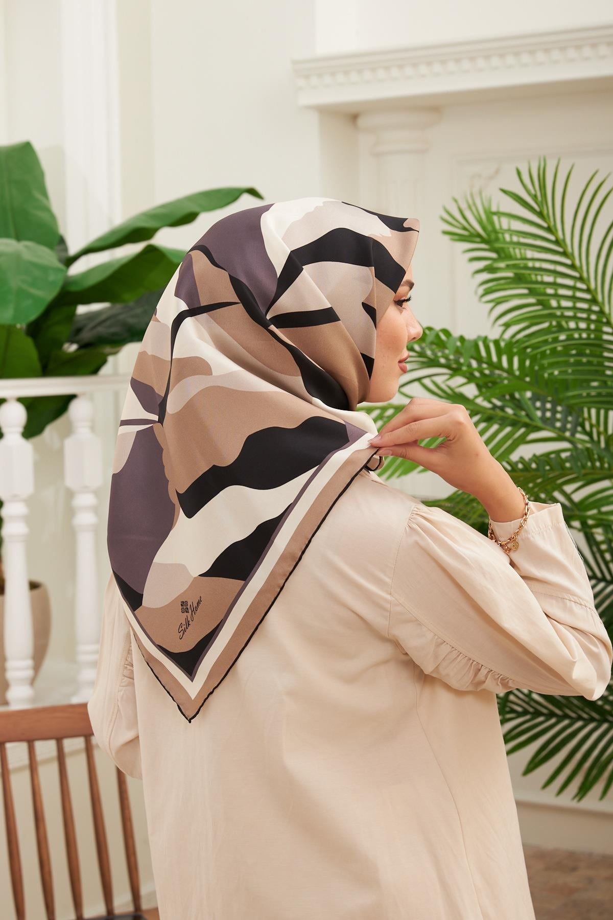 Silk Home Sura (Saten) İpek Eşarp 11398-S35