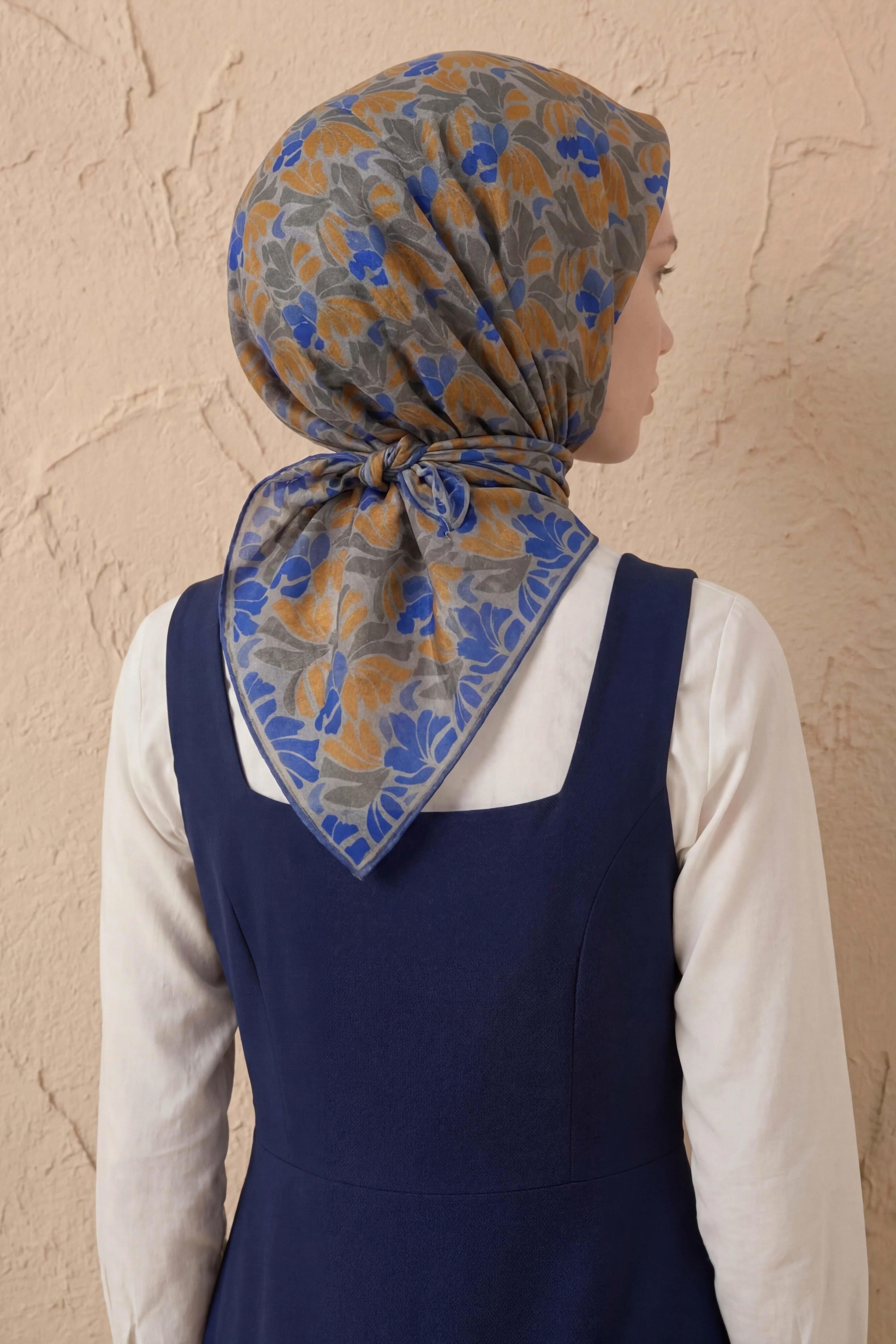 Soft Eşarp Floral Line Gri 90x90