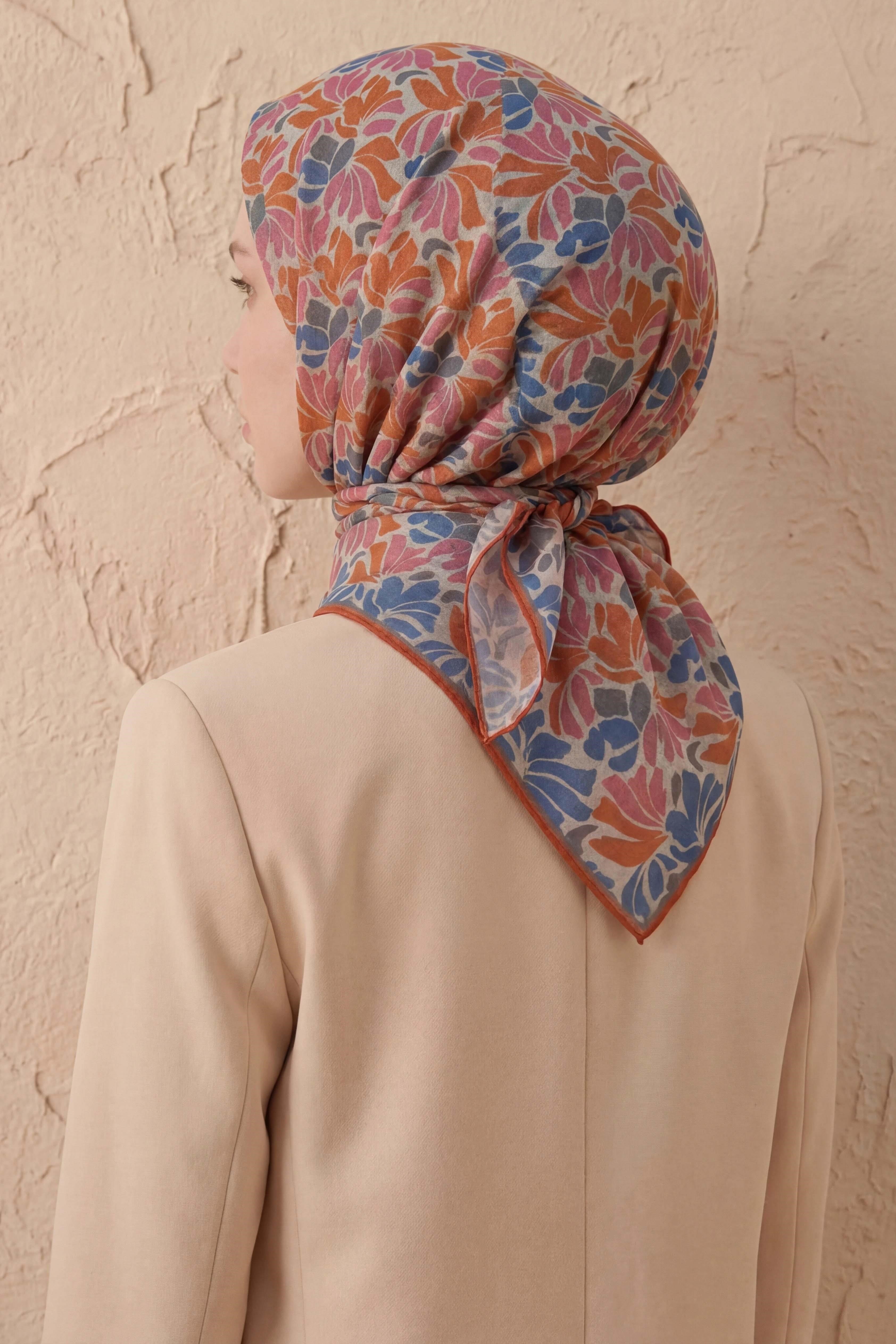Soft Eşarp Floral Line Gümüş 90x90