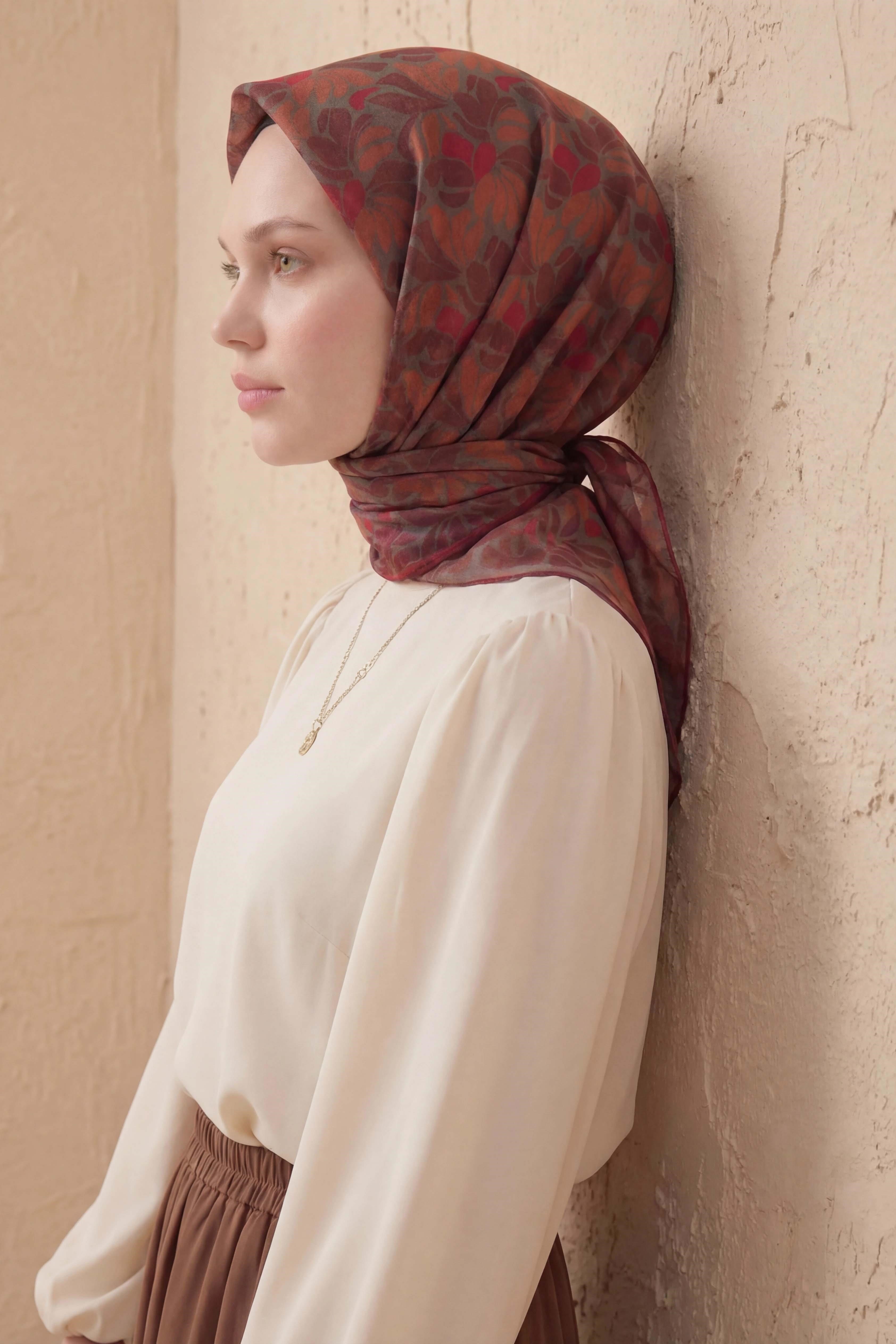 Soft Eşarp Floral Line Kiremit 90x90