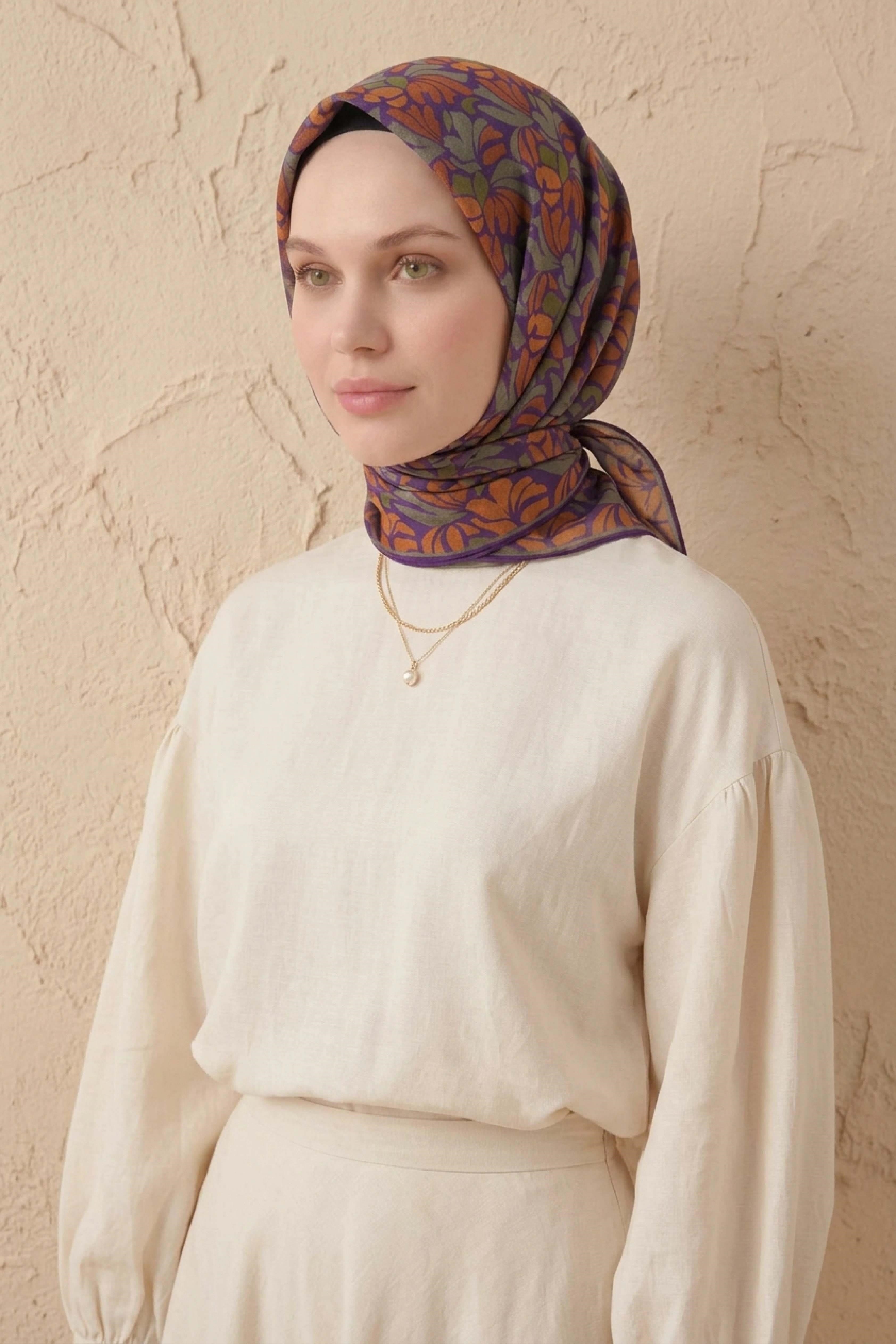 Soft Eşarp Floral Line Mor 90x90