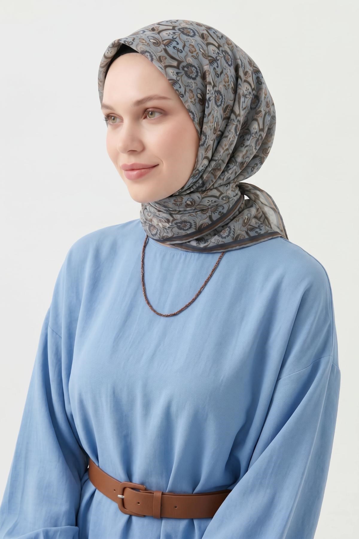 Soft Eşarp Garden Açık Gri 90x90