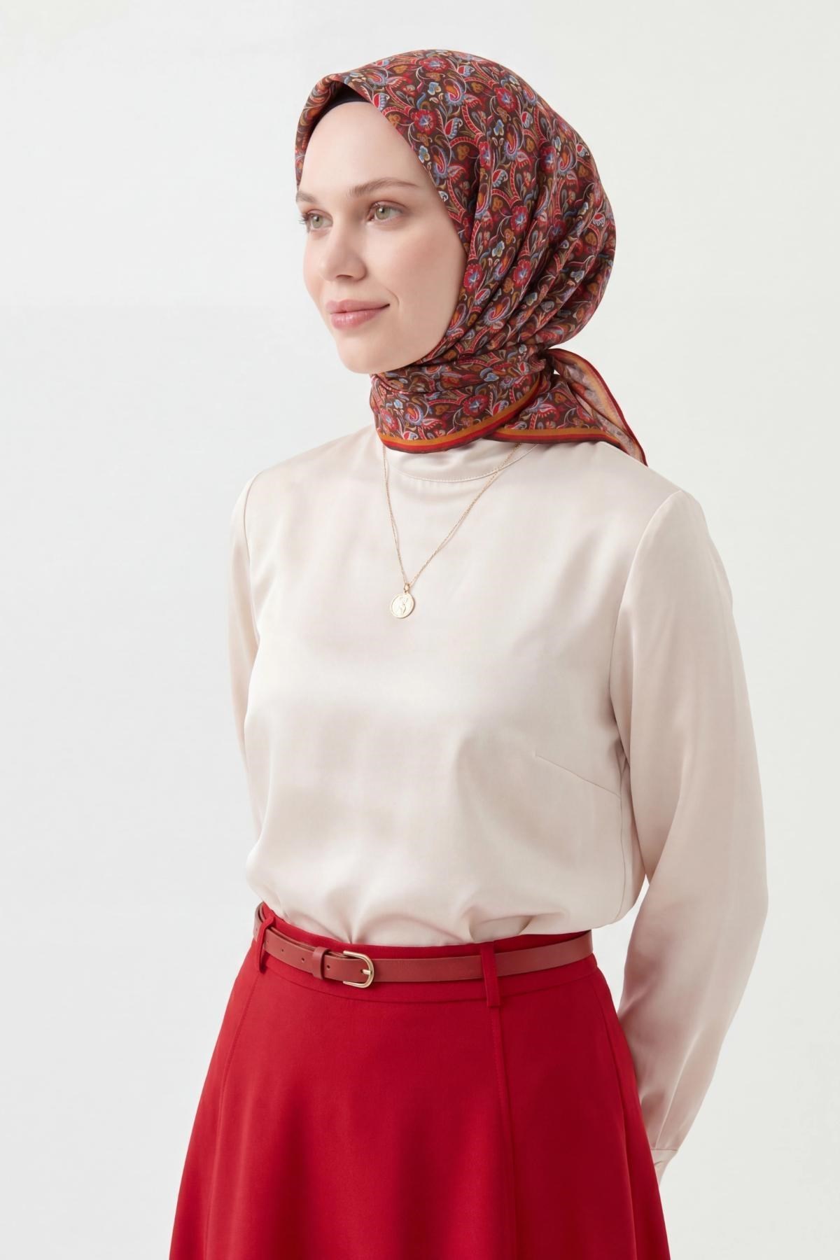 Soft Eşarp Garden Kırmızı 90x90