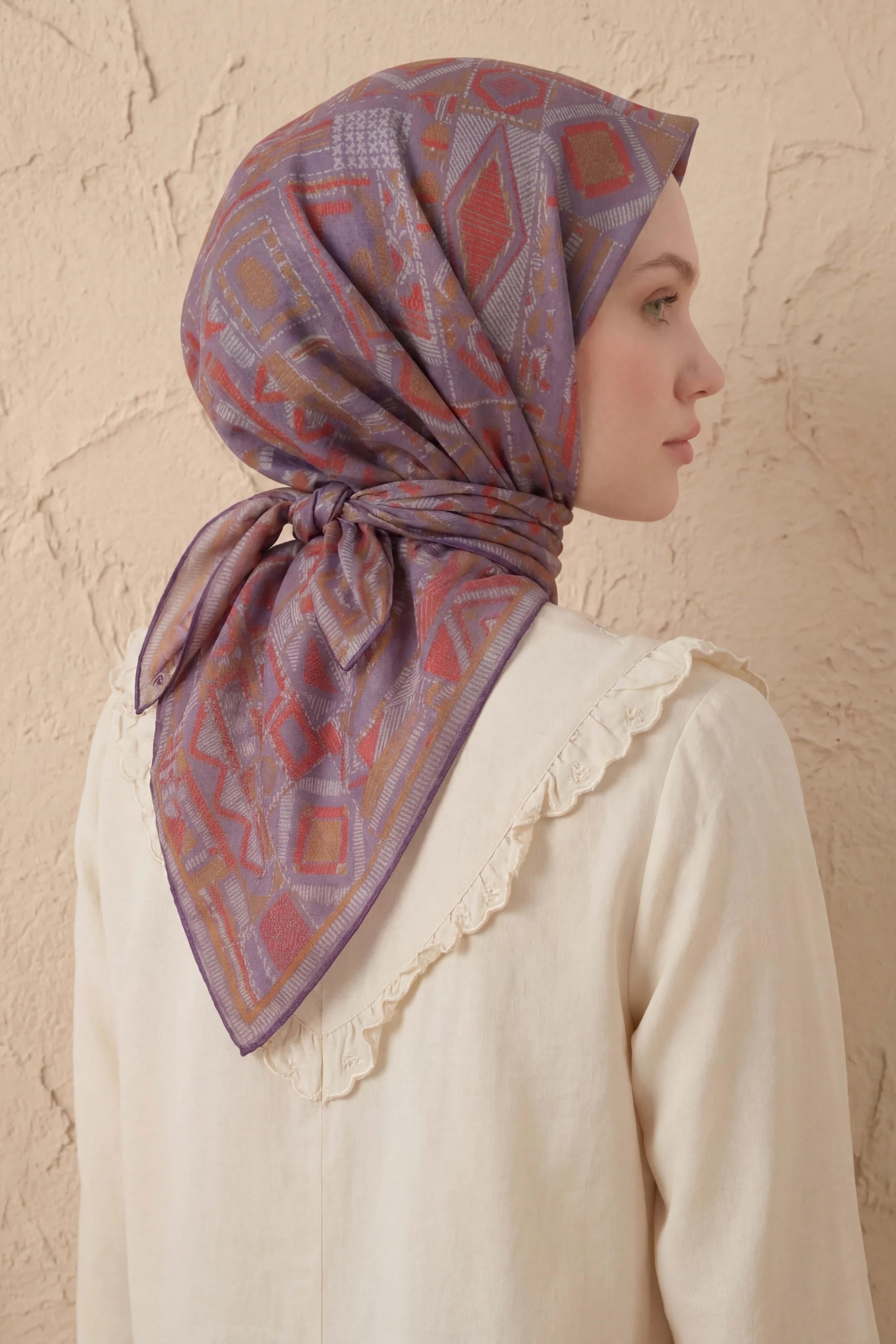 Soft Eşarp Geometrik Desen Lila 90x90