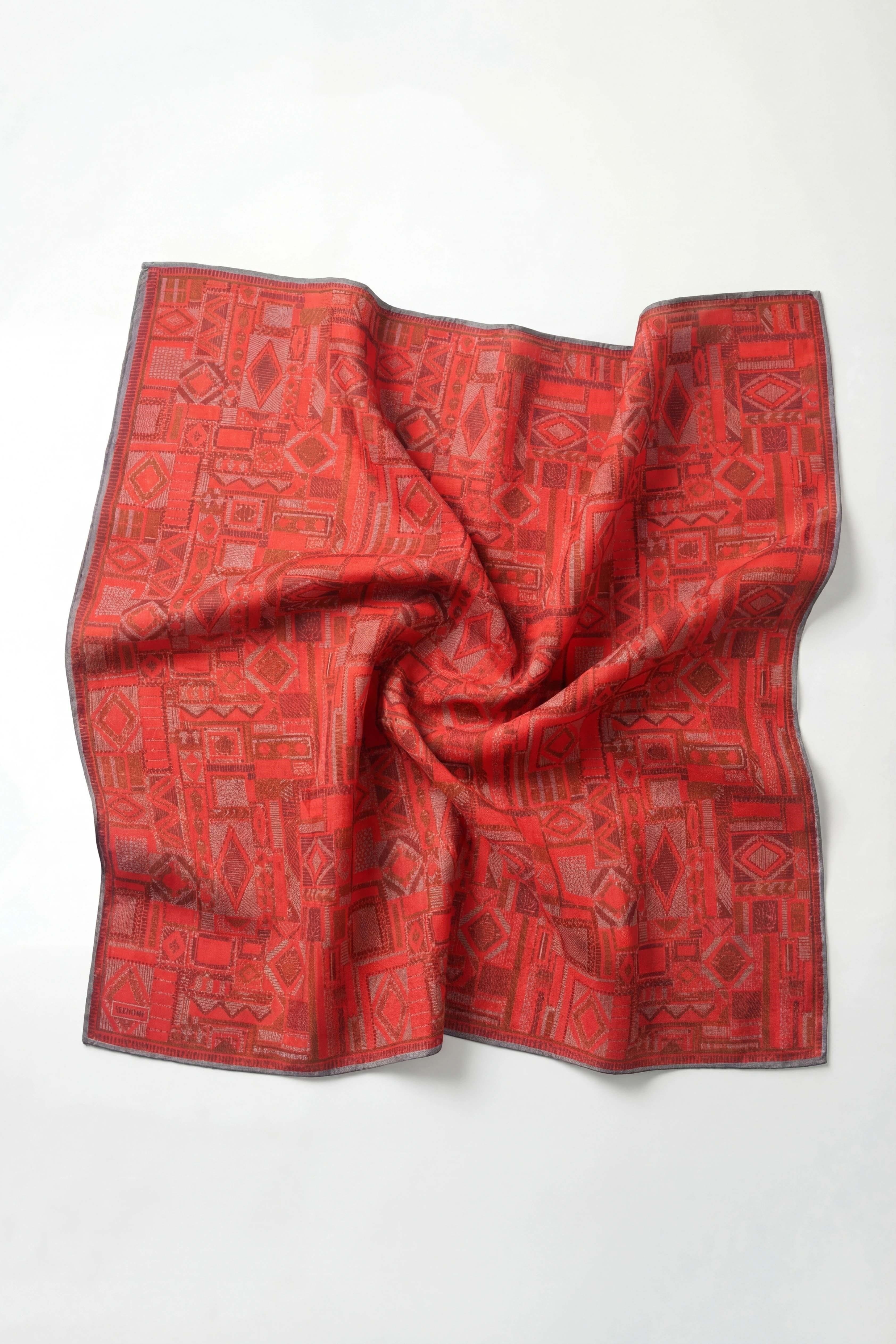 Soft Eşarp Geometrik Desen Parlak Kırmızı 90x90