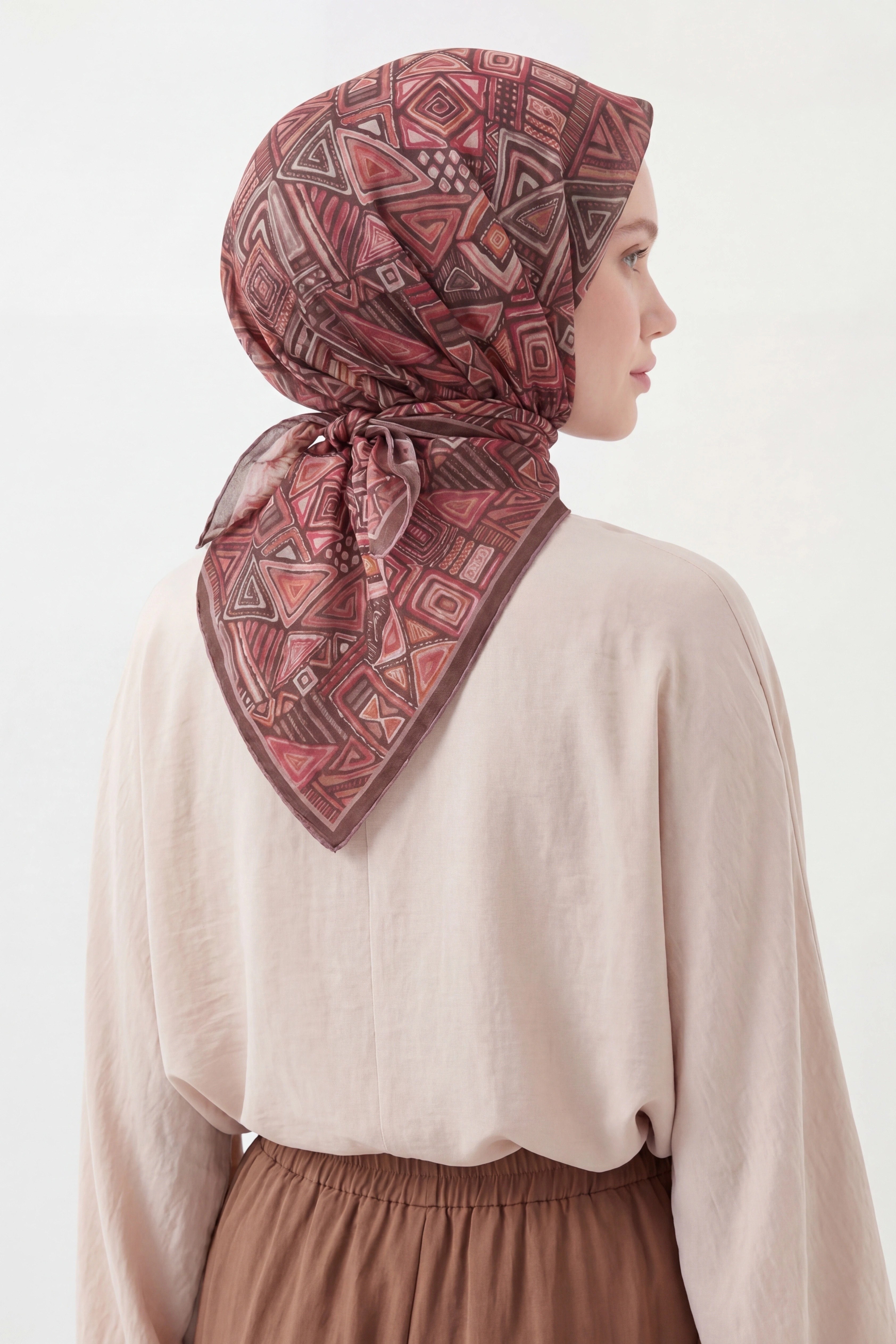 Soft Eşarp Geometrik Kahverengi