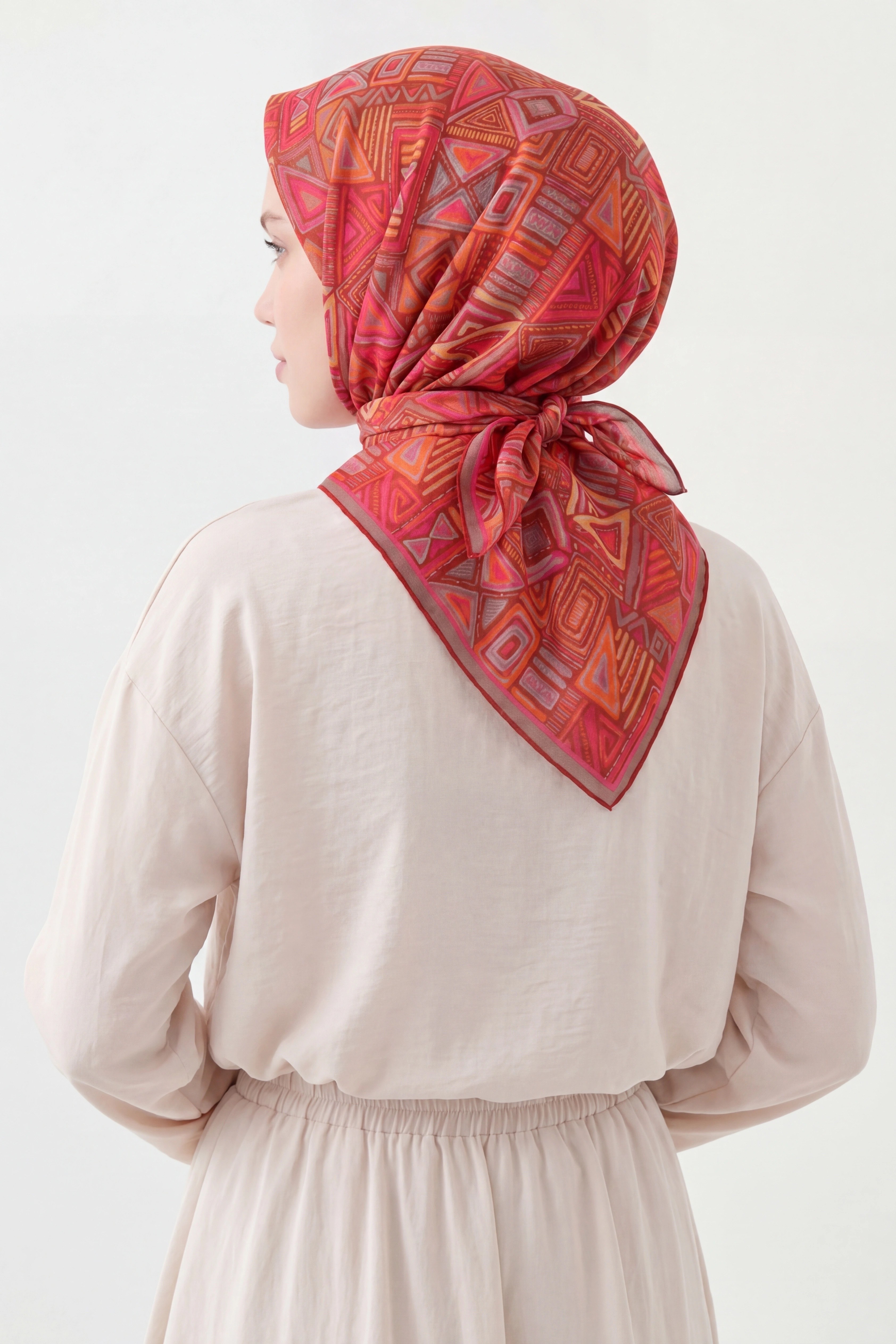 Soft Eşarp Geometrik Koyu Kırmızı
