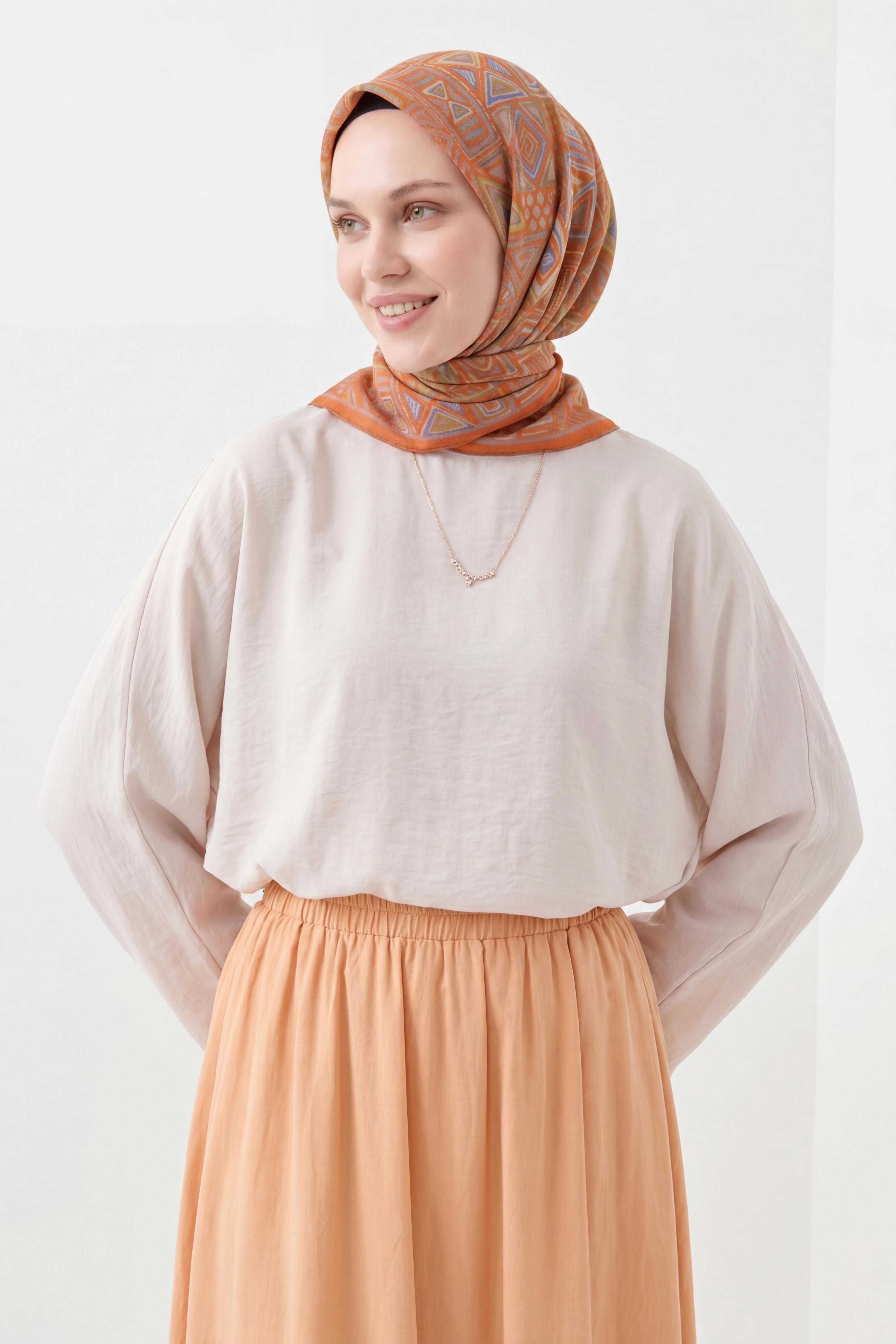 Soft Eşarp Geometrik Koyu Turuncu