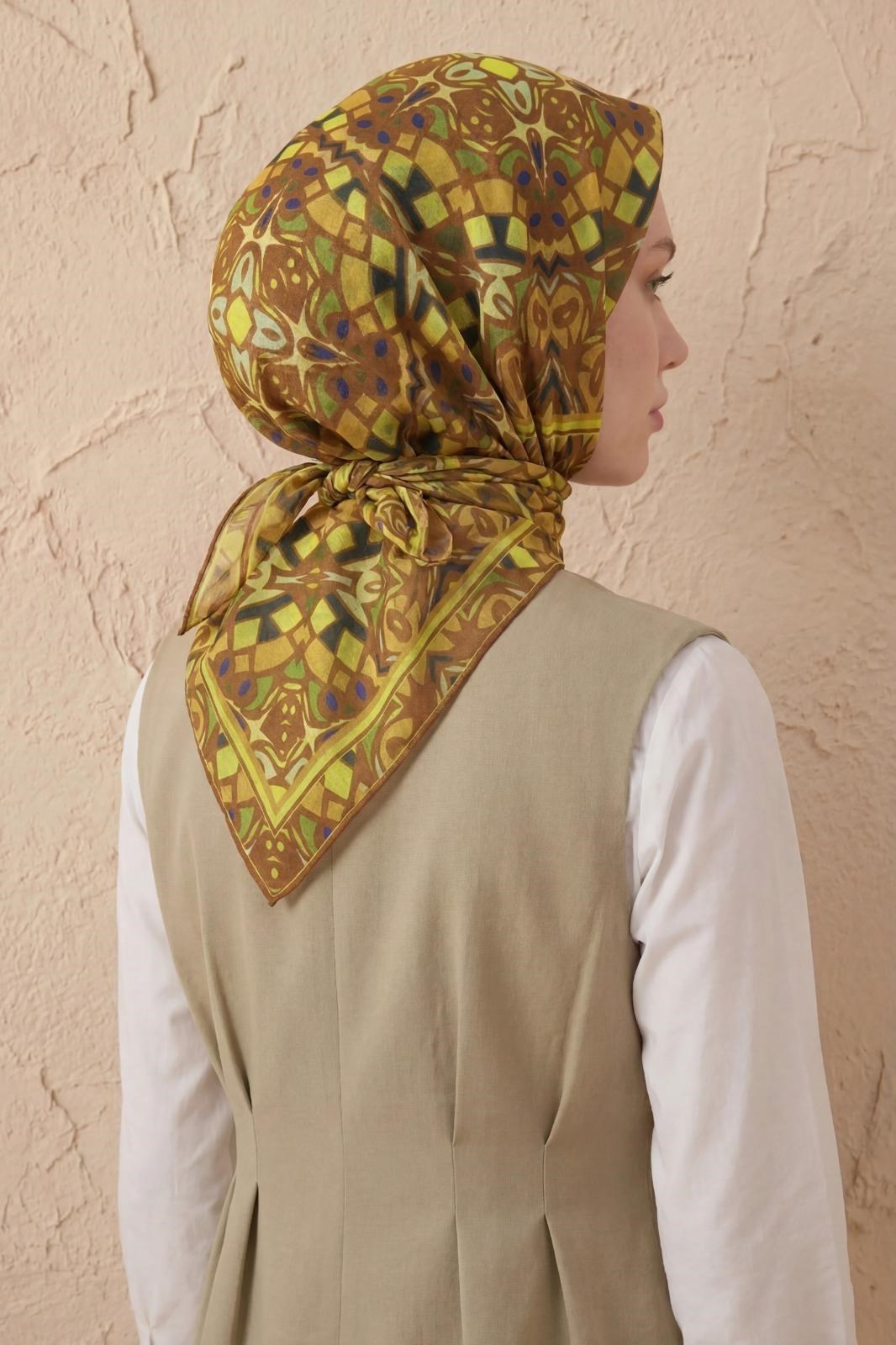 Soft Eşarp Geometrik Taba 90x90