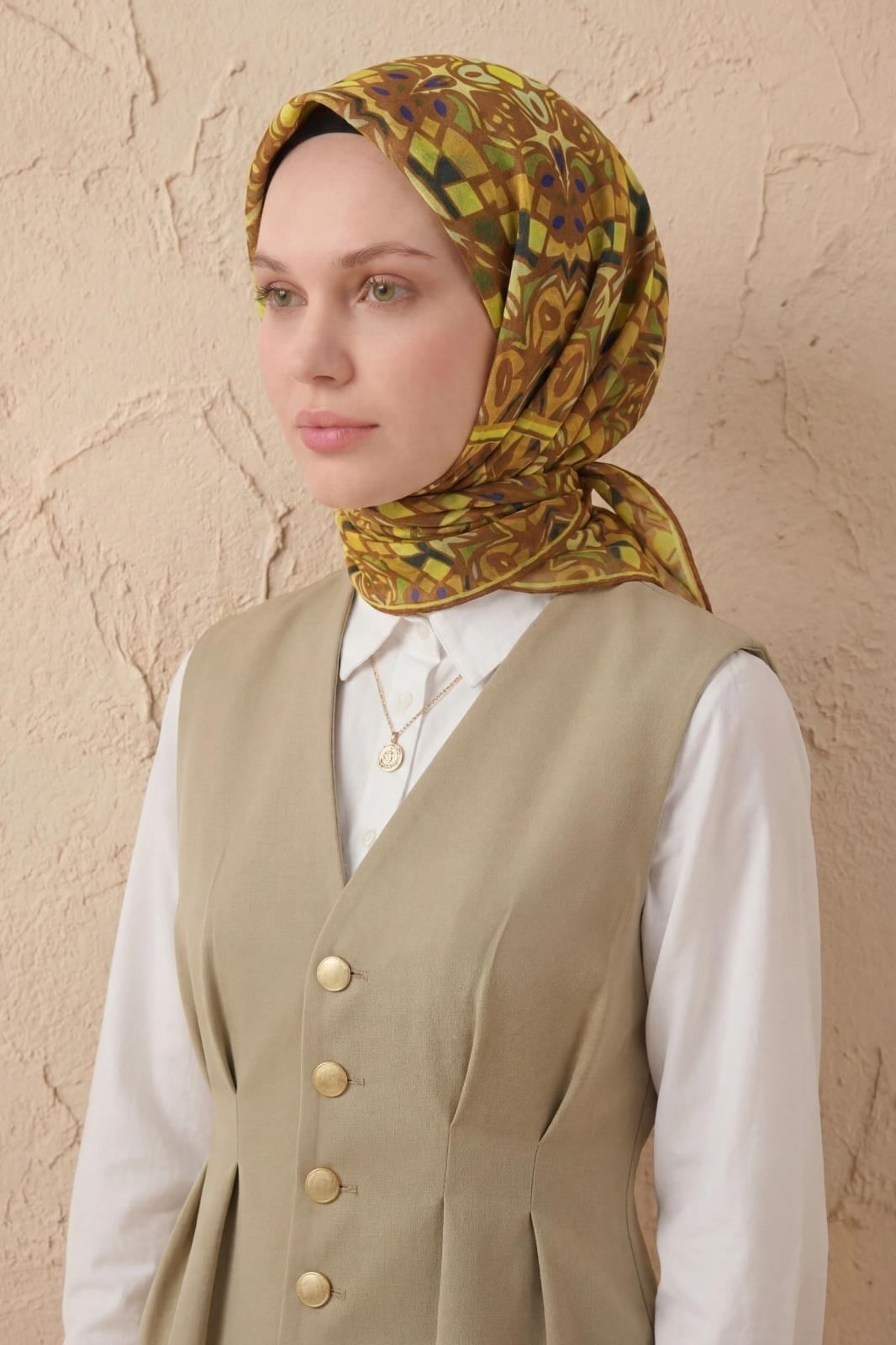 Soft Eşarp Geometrik Taba 90x90
