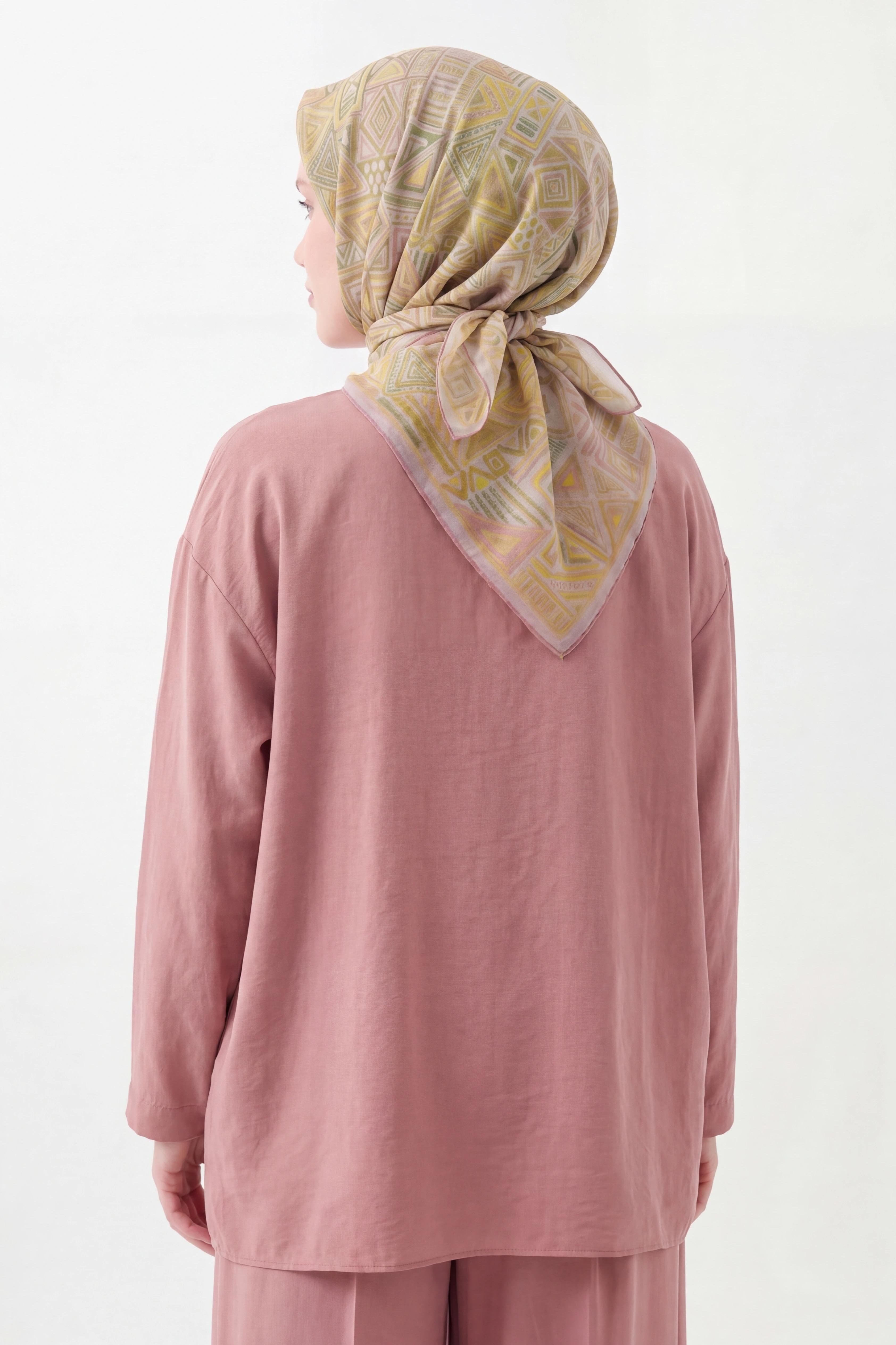 Soft Eşarp Geometrik Yağ Yeşili