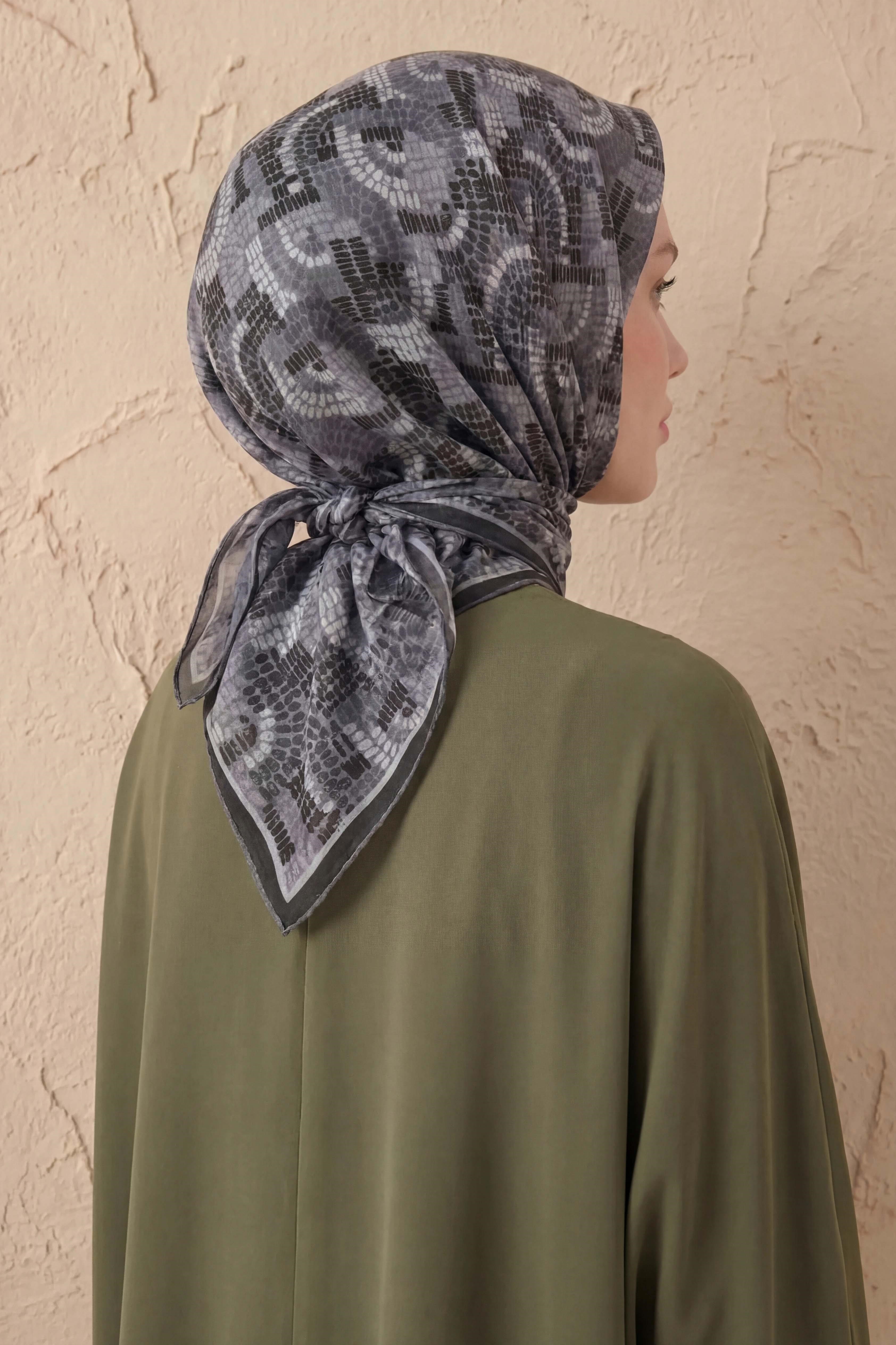 Soft Eşarp Melodi Desen Siyah 90x90