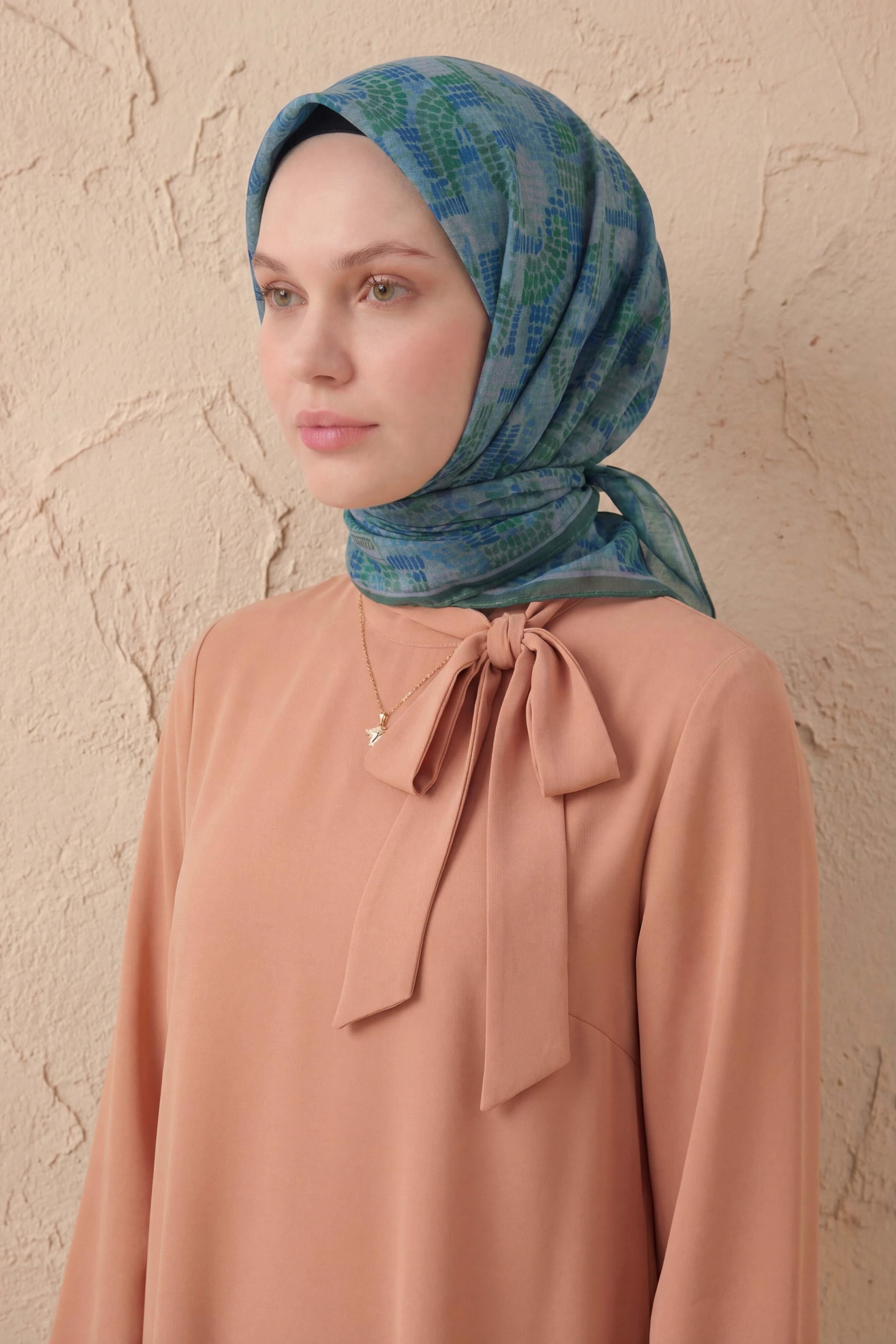 Soft Eşarp Melodi Desen Yeşil 90x90
