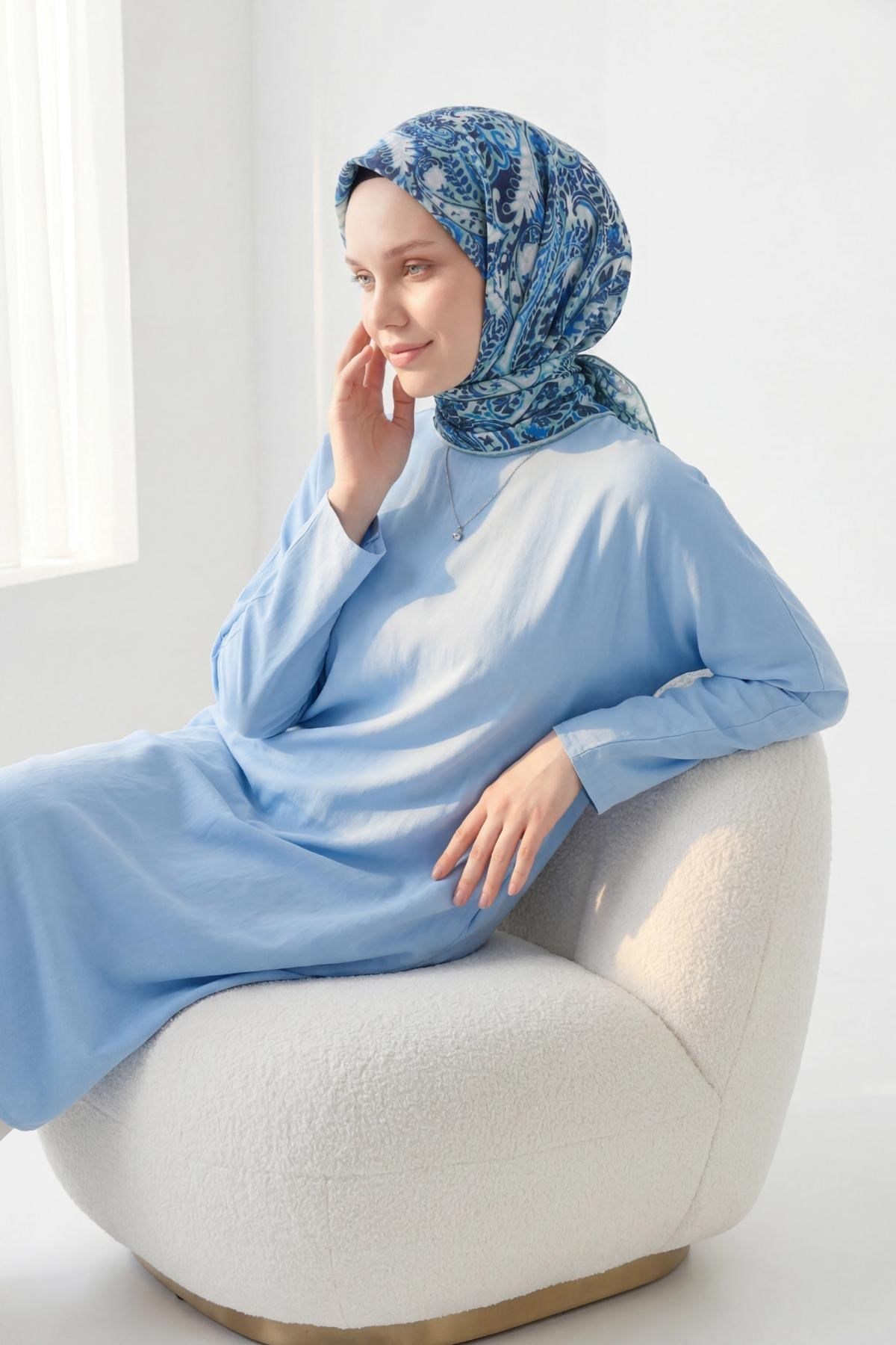 Soft Eşarp Perla Saks 90x90