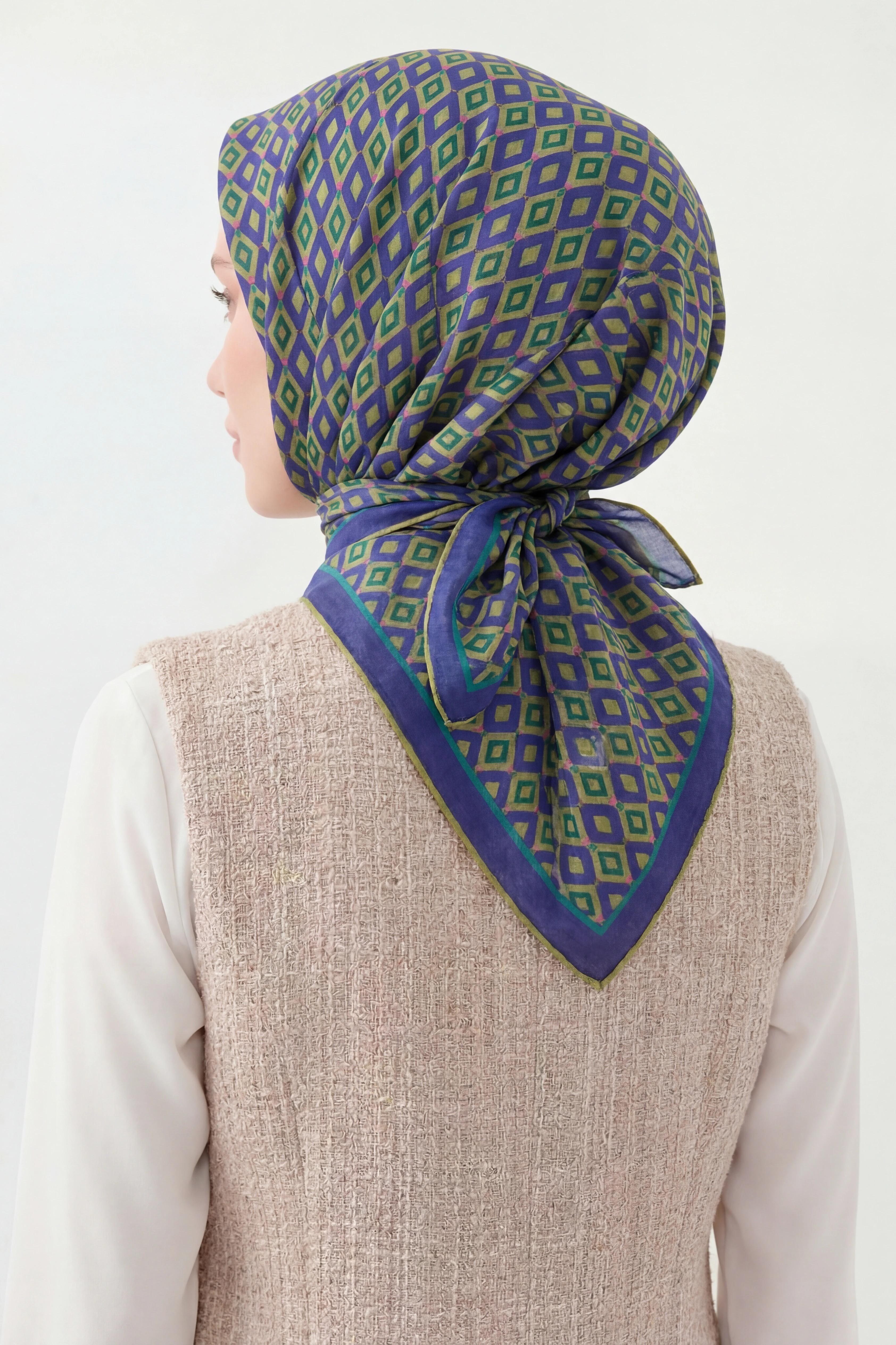 Soft Eşarp Retro Geometrik Yağ Yeşili