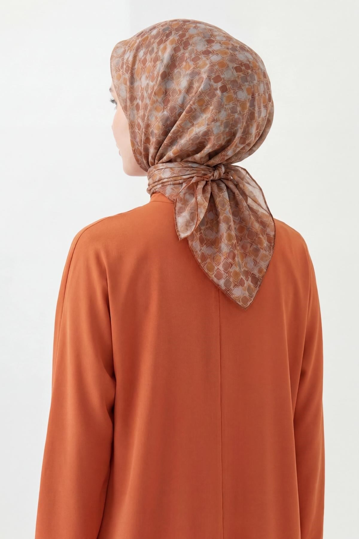 Soft Eşarp Retro Mozaik Kiremit 90x90
