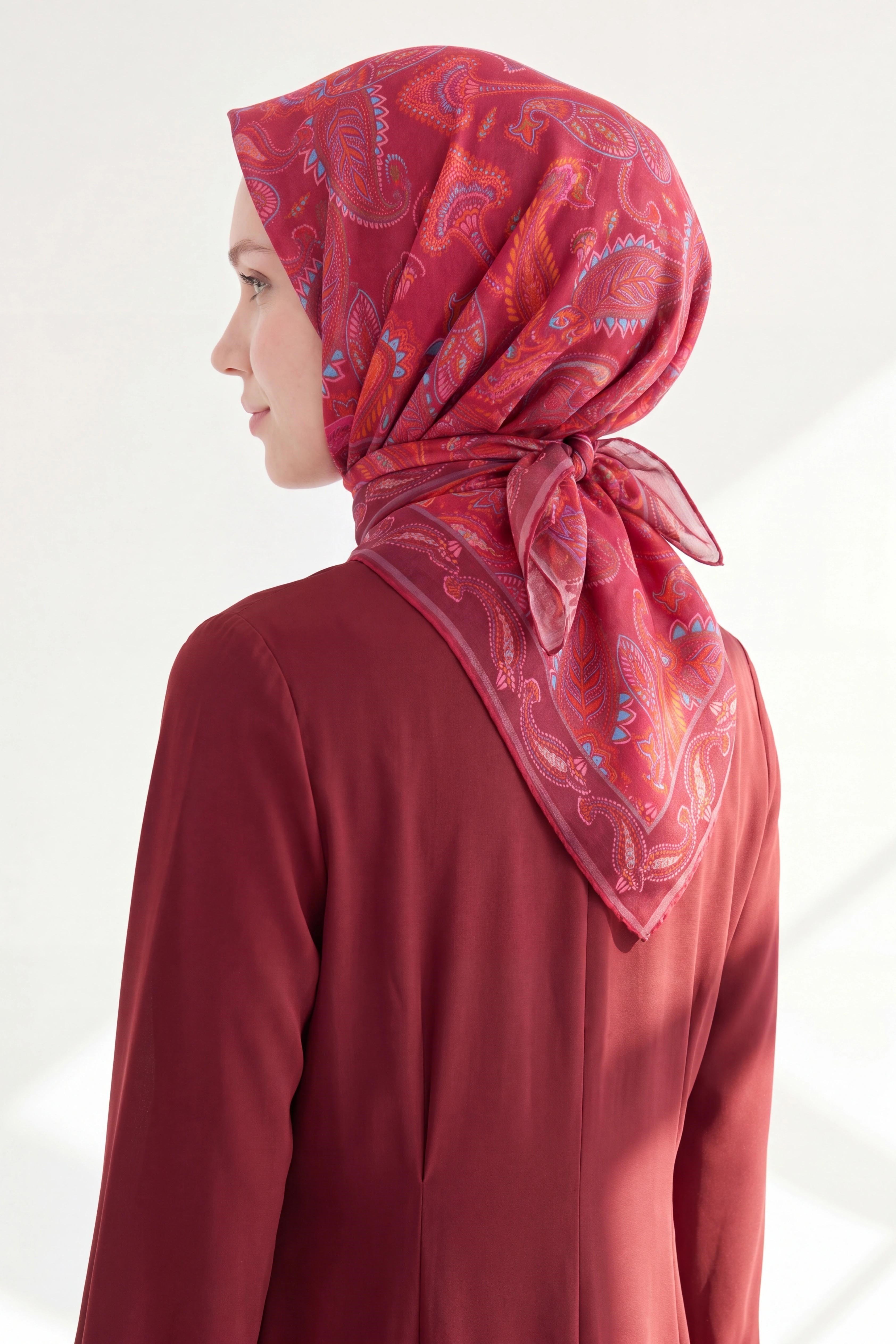 Soft Eşarp Şal Motif Fuşya