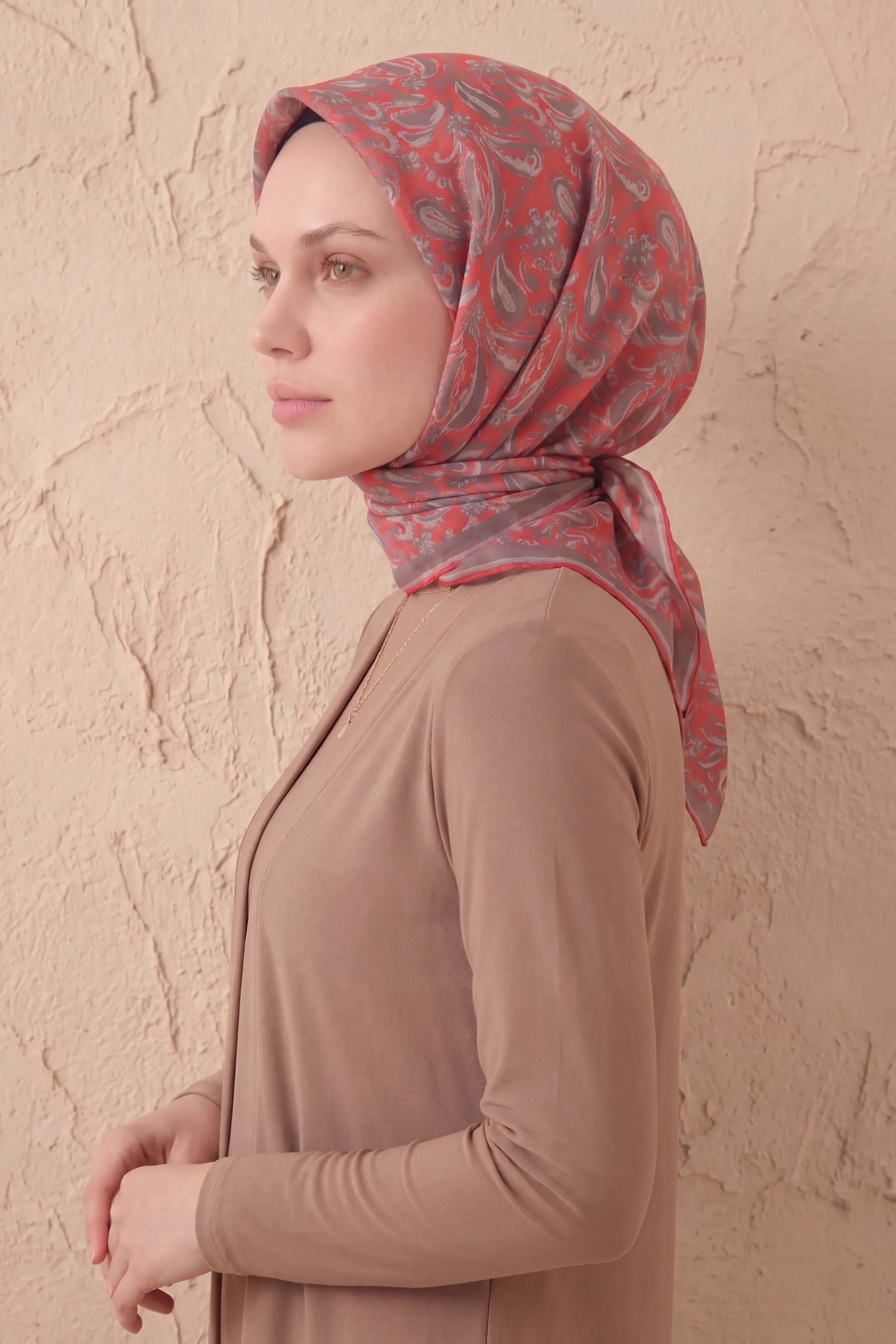 Soft Eşarp Şal Motif Narçiçeği 90x90