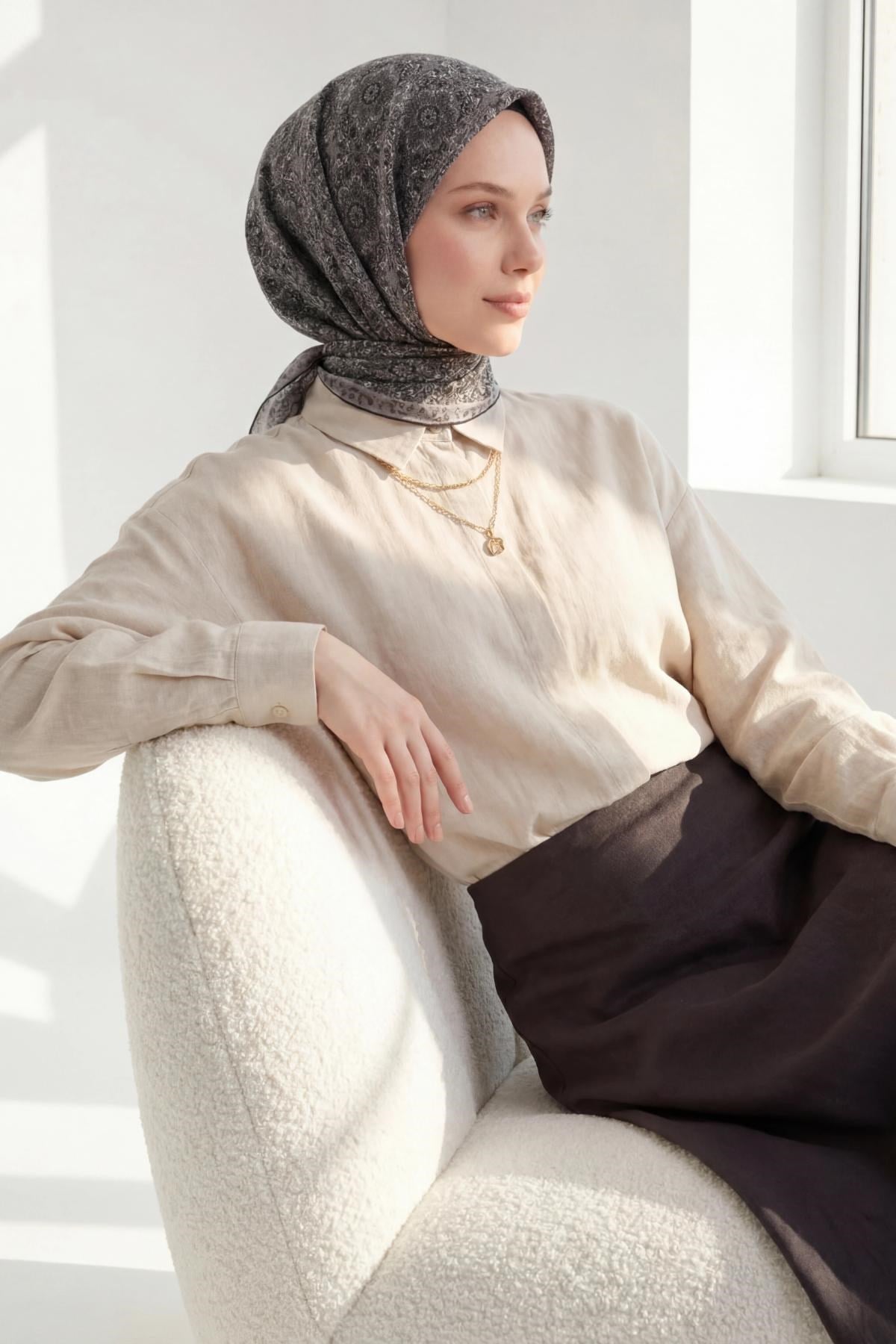 Soft Eşarp Siyah 90x90
