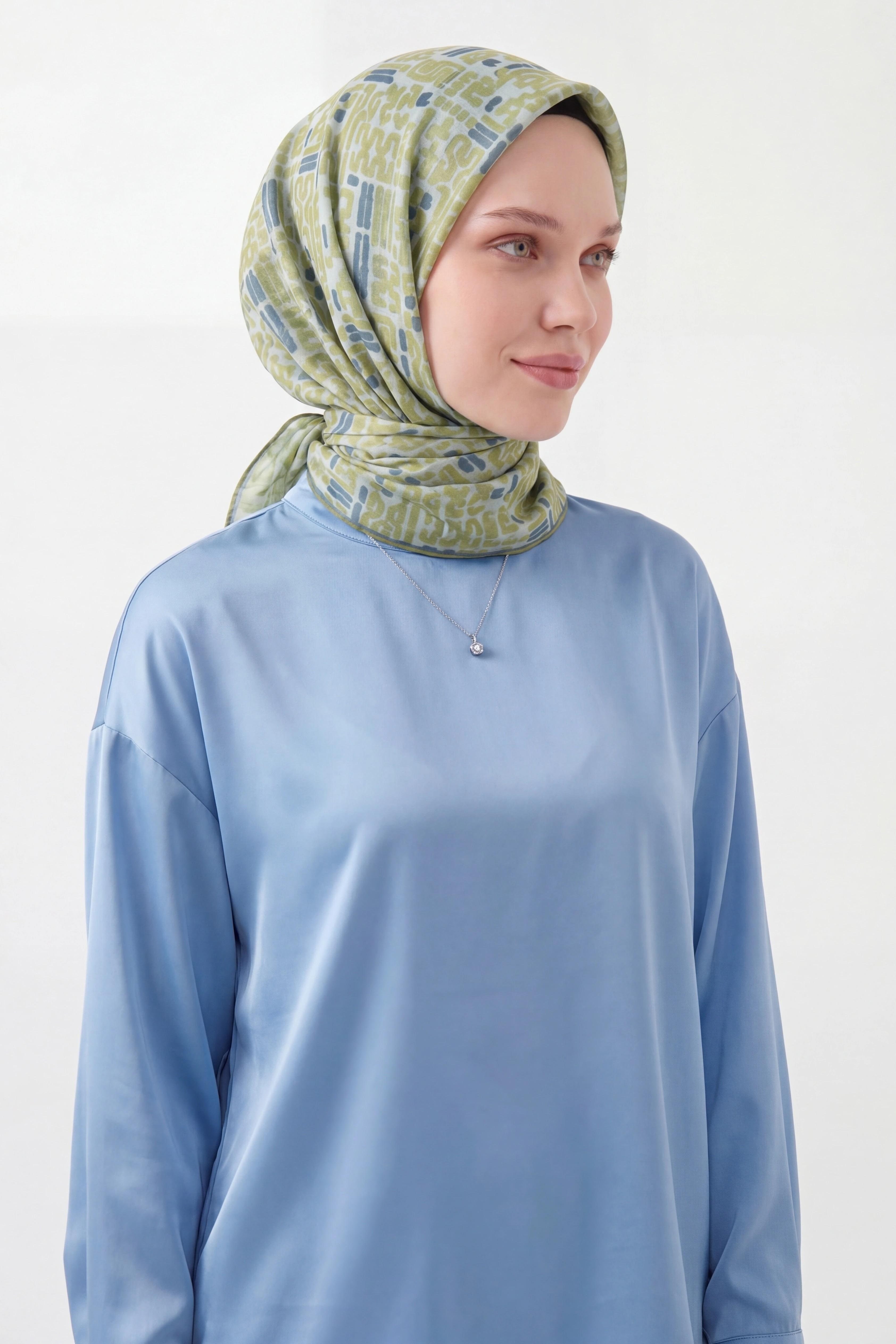 Soft Eşarp Soyut Fıstık Yeşil