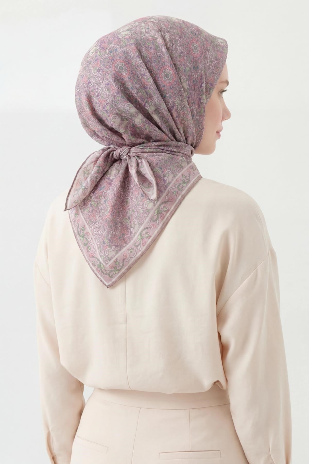 Soft Eşarp Uçuk Lila 90x90