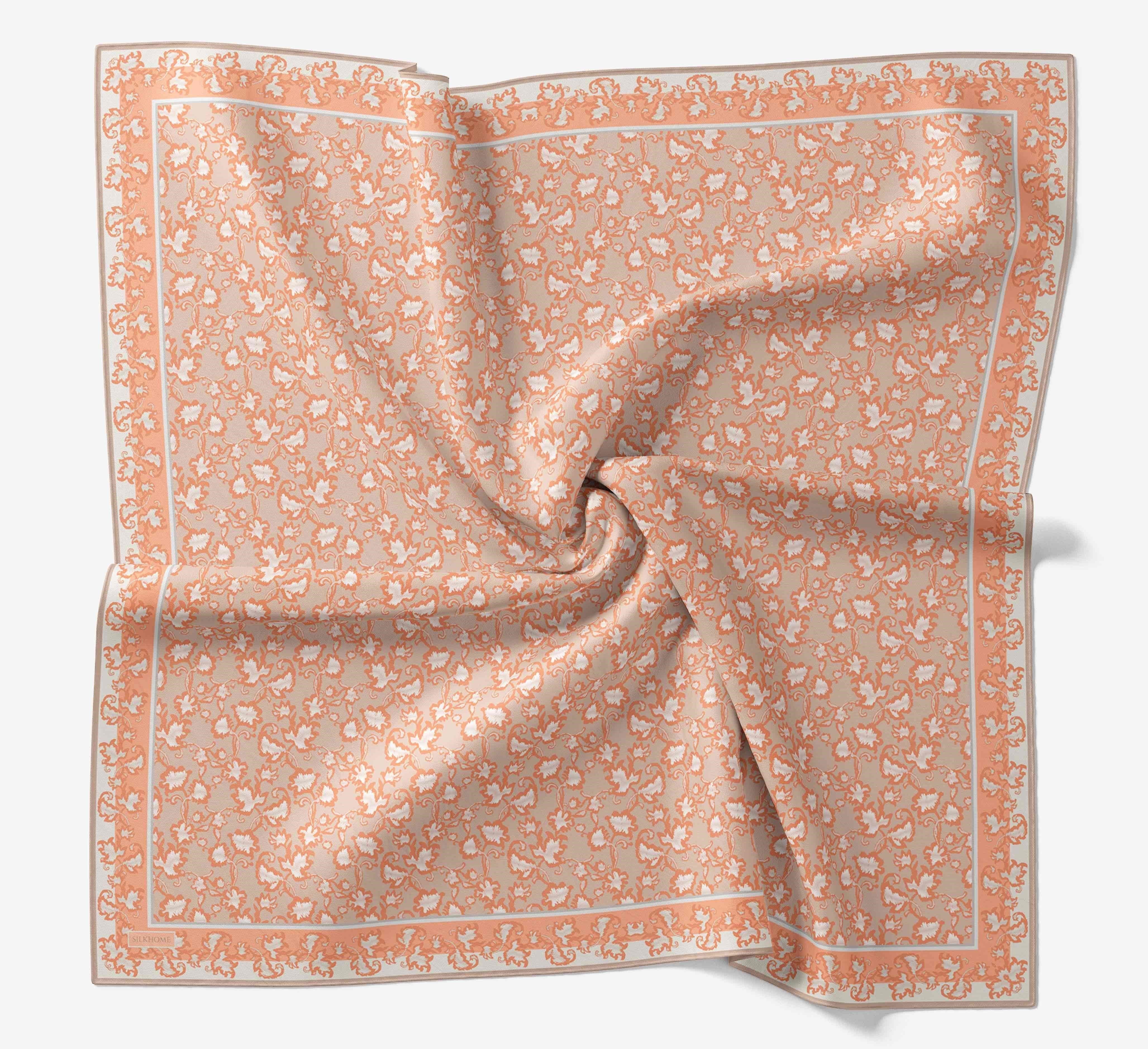 Soft Eşarp Yaprak Desen Yavruağzı 90x90