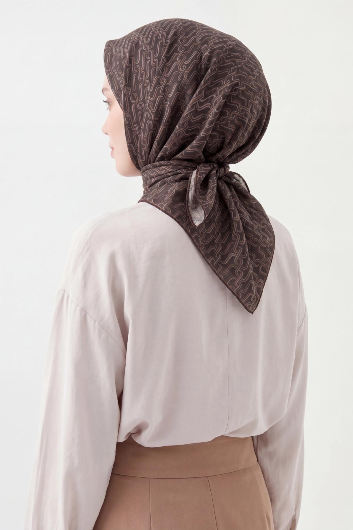 Soft Eşarp Zincir Desen Acı Kahve 90x90