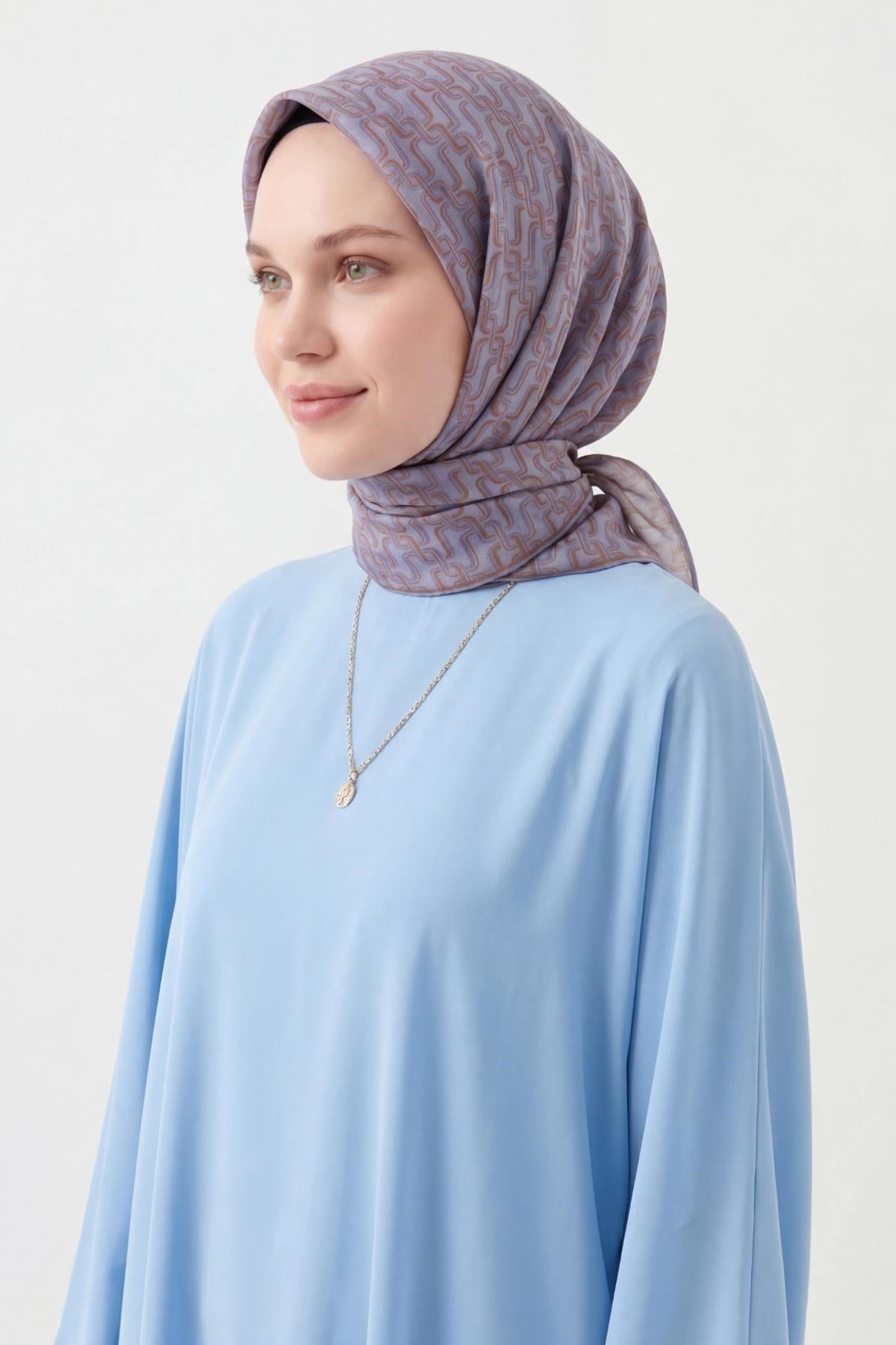 Soft Eşarp Zincir Desen Lila 90x90