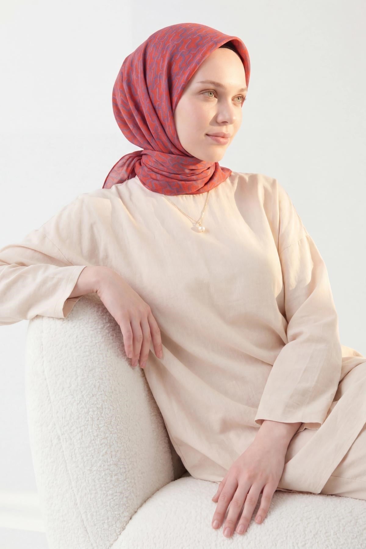 Soft Eşarp Zincir Desen Parlak Turuncu 90x90