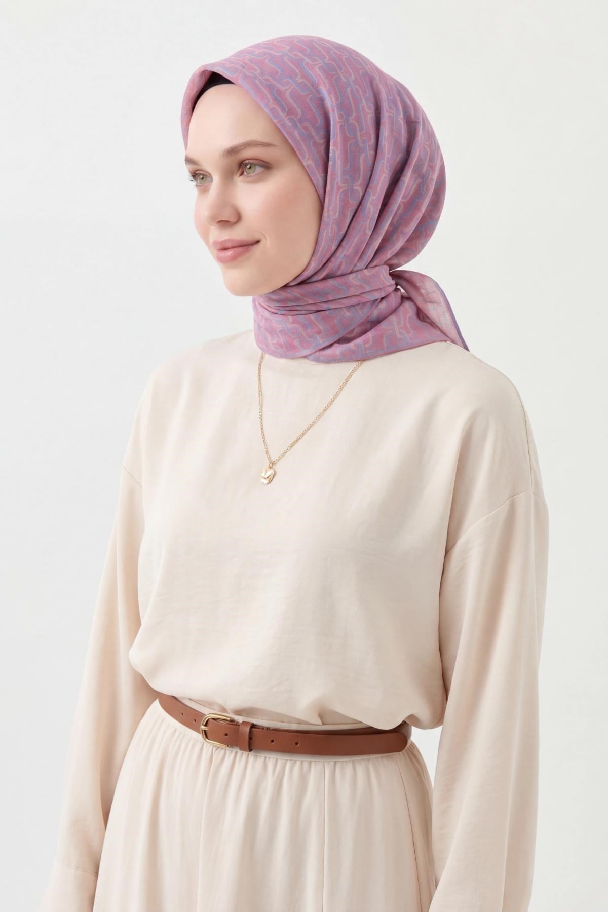 Soft Eşarp Zincir Desen Pembe 90x90