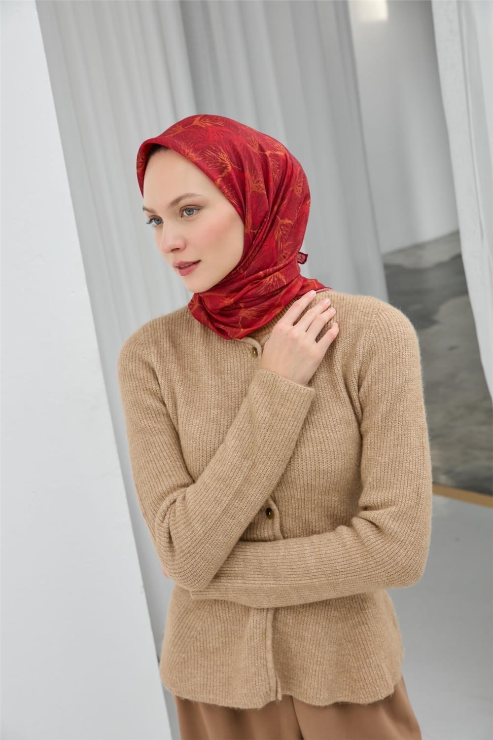 Soft Pamuk Eşarp Bordo Yaprak Desenli Hafif Tok Duruşlu 90x90