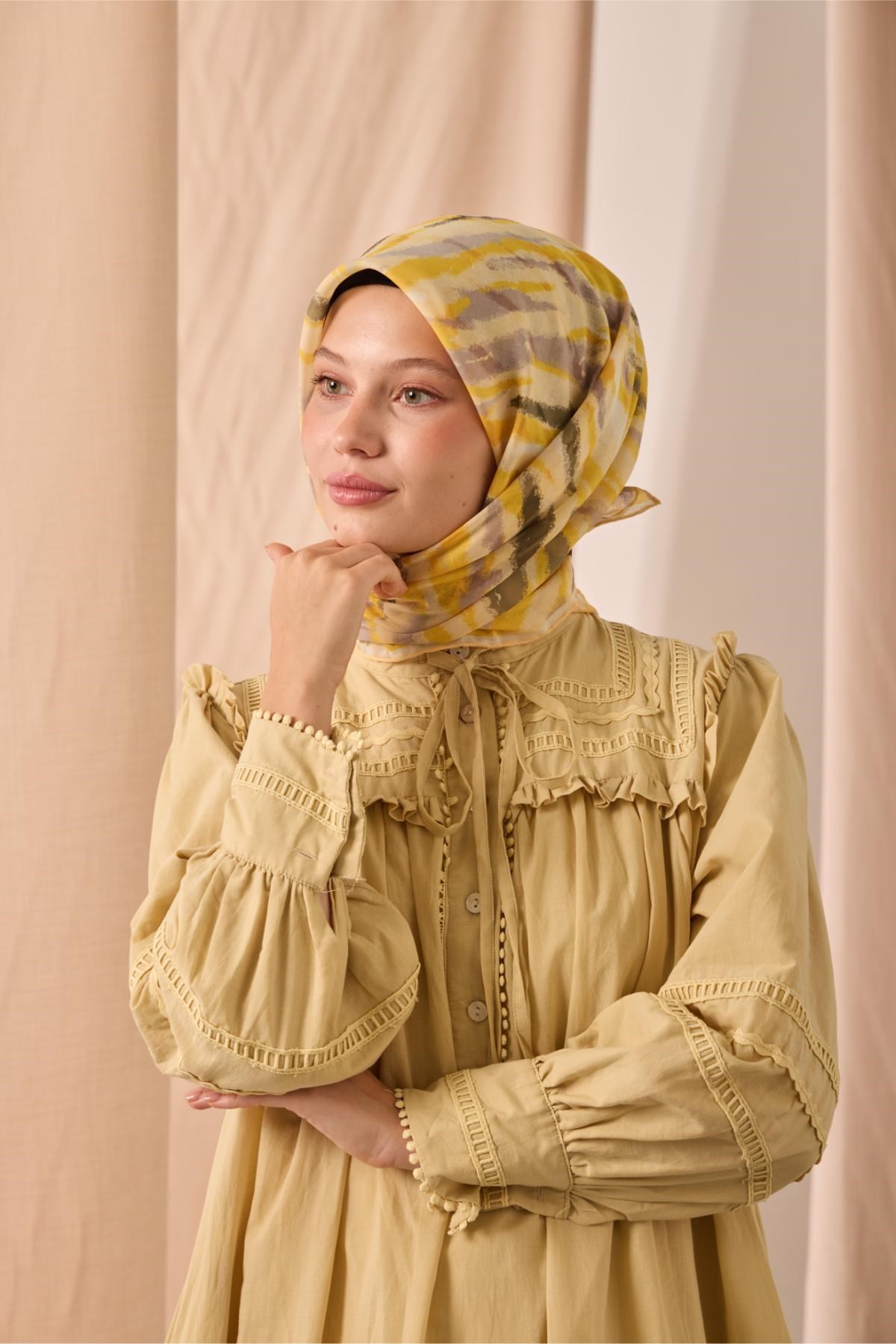 Soft Pamuk Eşarp Butter Yellow Sarı Desenli 90x90