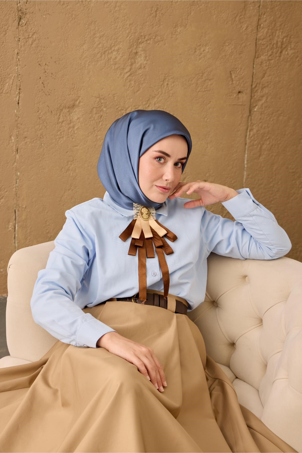 Sura İpek Eşarp İndigo Düz Renk Tok Duruşlu 90x90