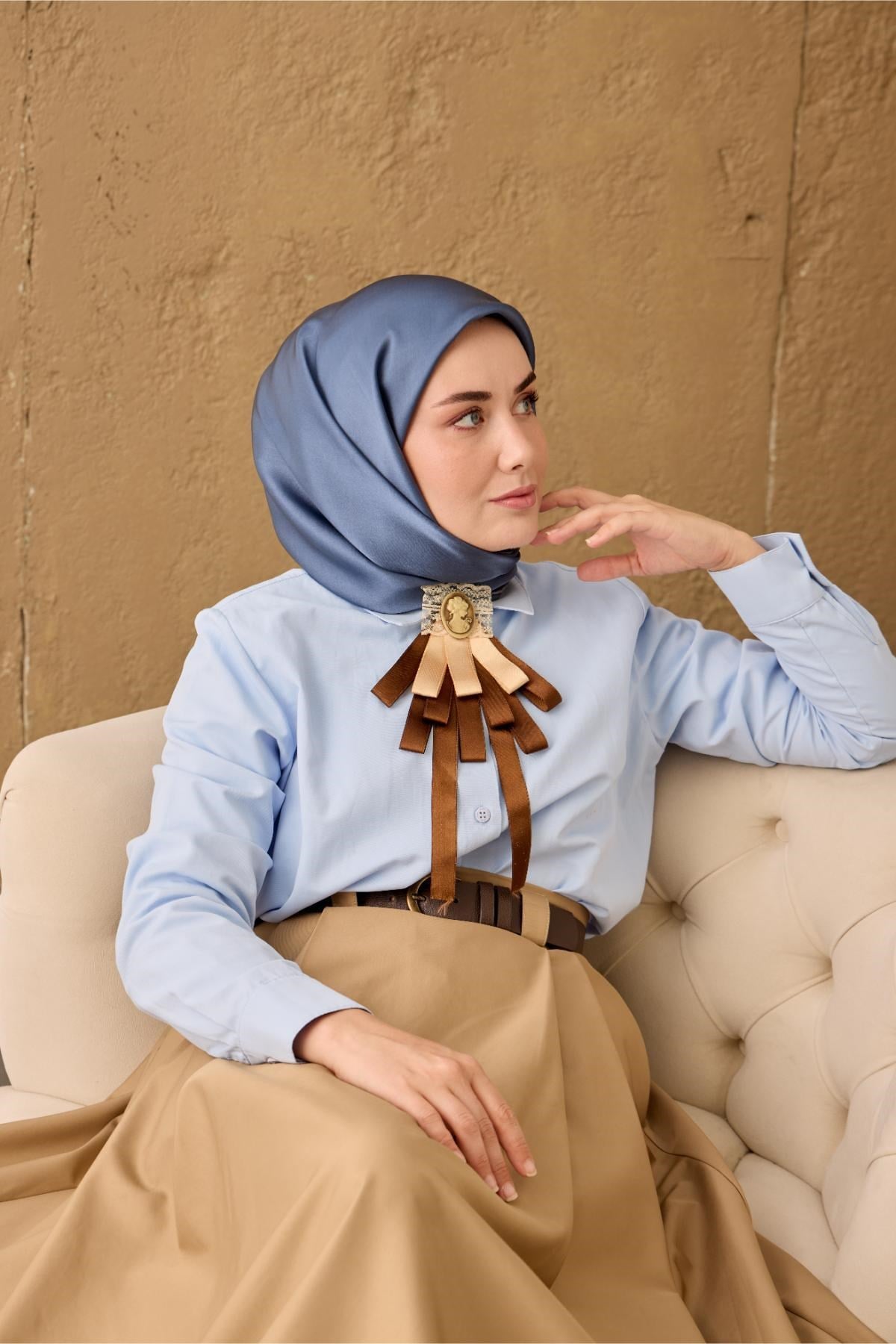 Sura İpek Eşarp İndigo Düz Renk Tok Duruşlu 90x90