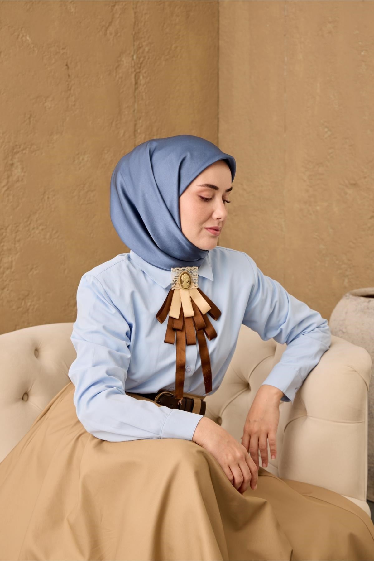 Sura İpek Eşarp İndigo Düz Renk Tok Duruşlu 90x90