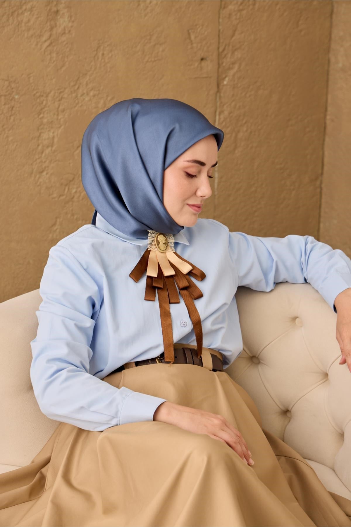 Sura İpek Eşarp İndigo Düz Renk Tok Duruşlu 90x90