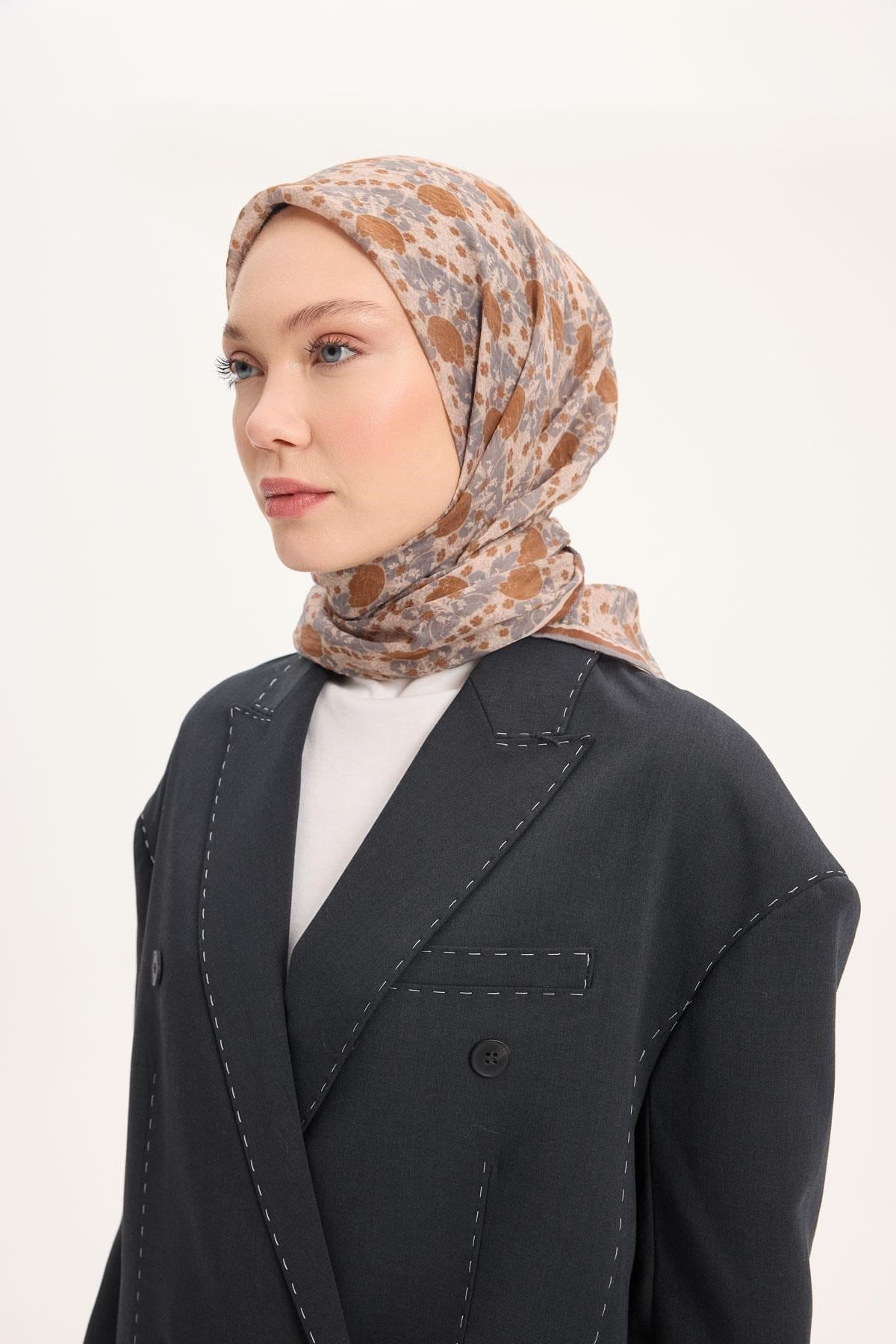Tencel Monare Eşarp Bahar Desen Açık Kahve 90X90