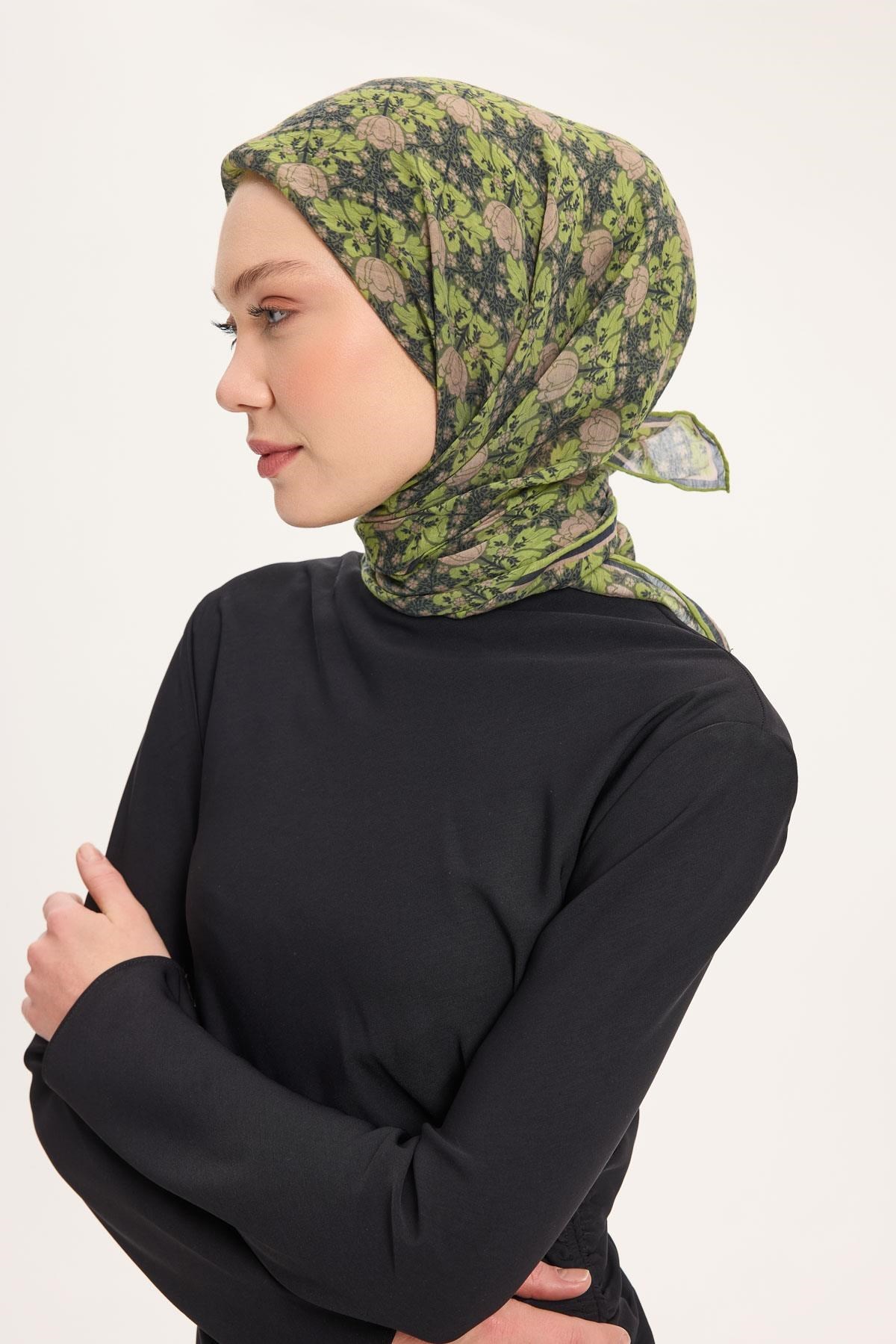 Tencel Monare Eşarp Bahar Desen Açık Yeşil 90X90