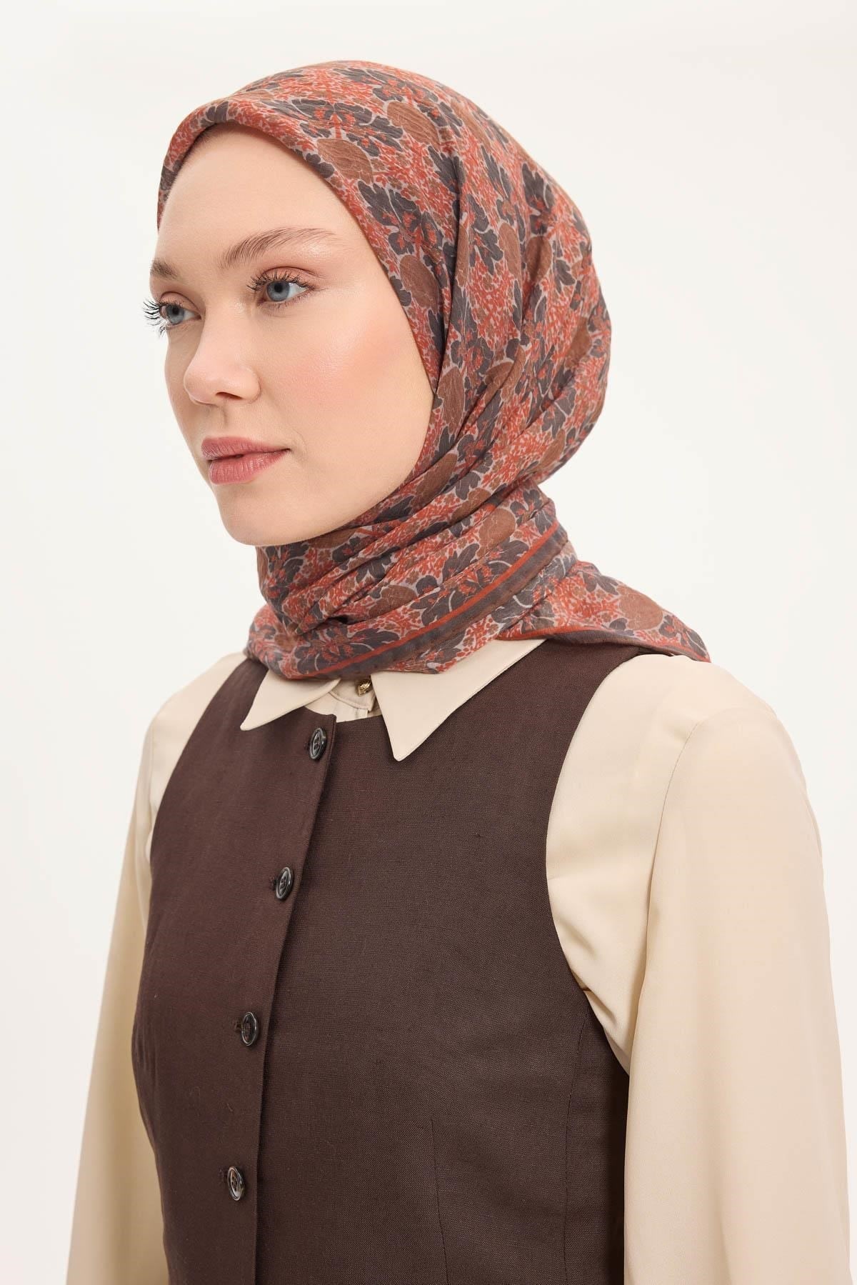 Tencel Monare Eşarp Bahar Desen Kahverengi 90X90