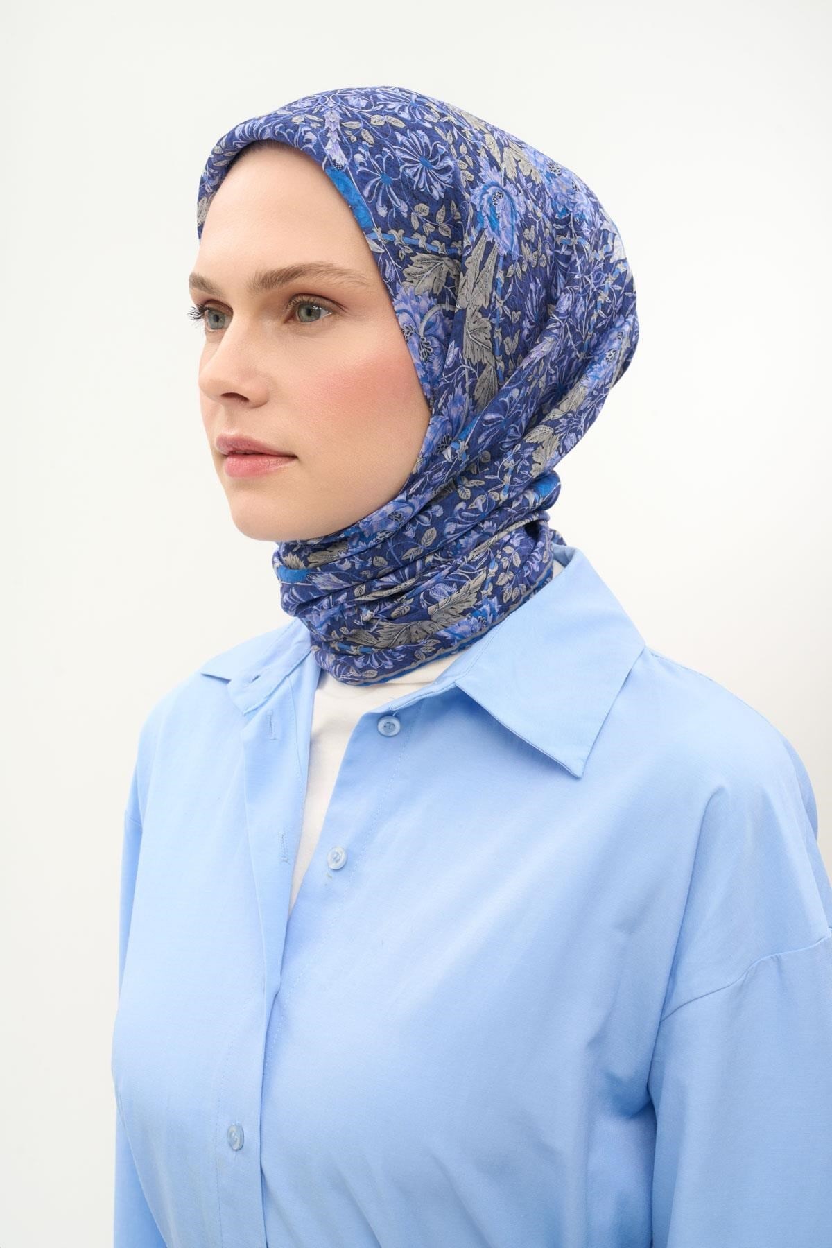 Tencel Monare Eşarp Floral Desen Gece Mavisi 90X90