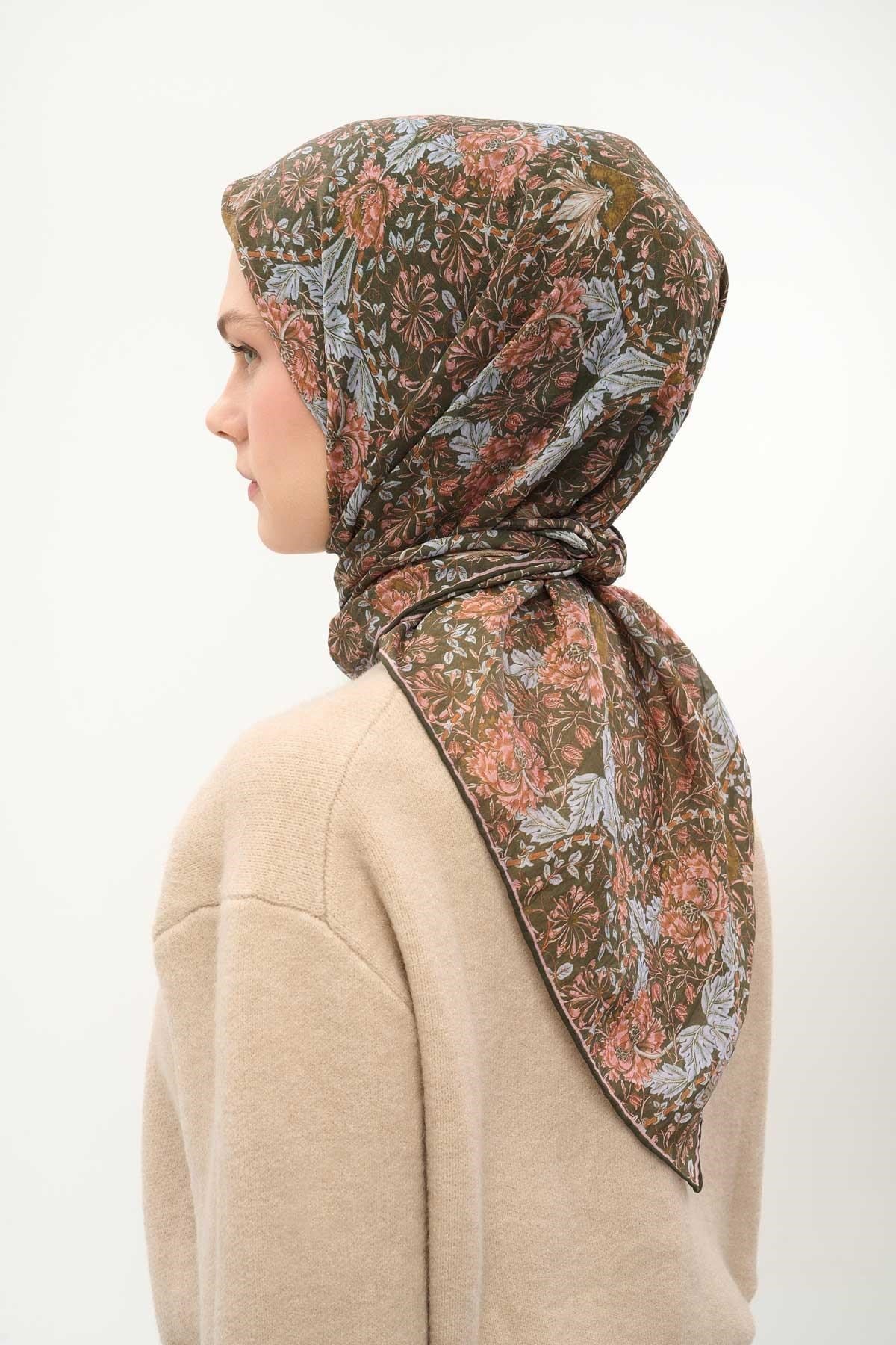 Tencel Monare Eşarp Floral Desen Koyu Yeşil 90X90