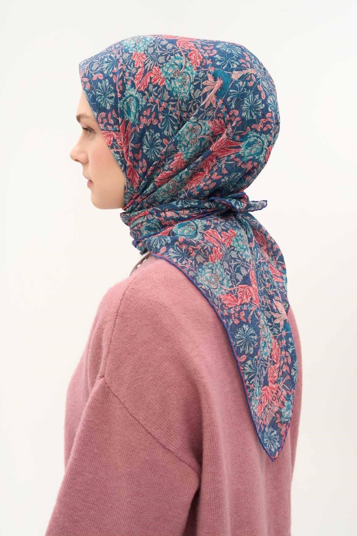 Tencel Monare Eşarp Floral Desen Petrol Mavisi, 90X90