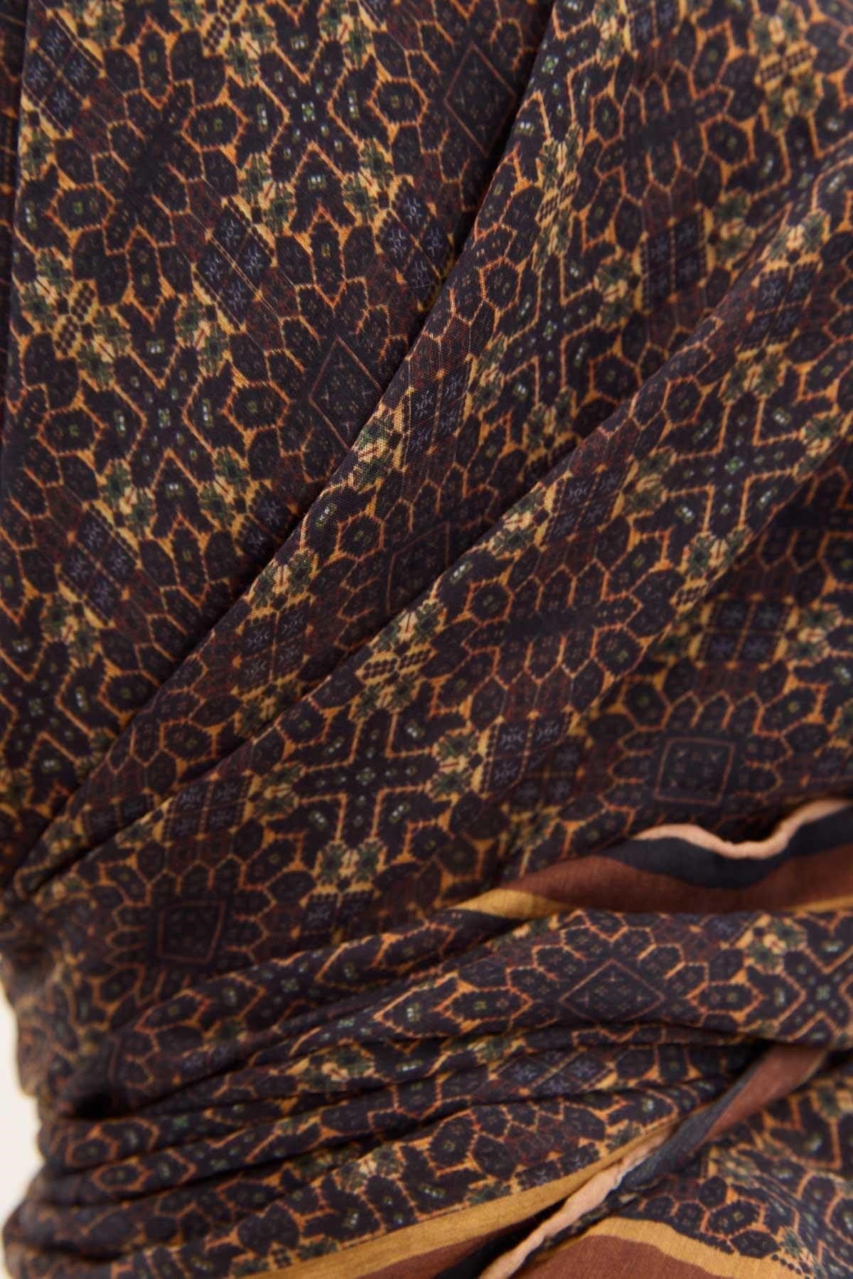 Tencel Monare Eşarp Geometrik Motif Desen 90X90